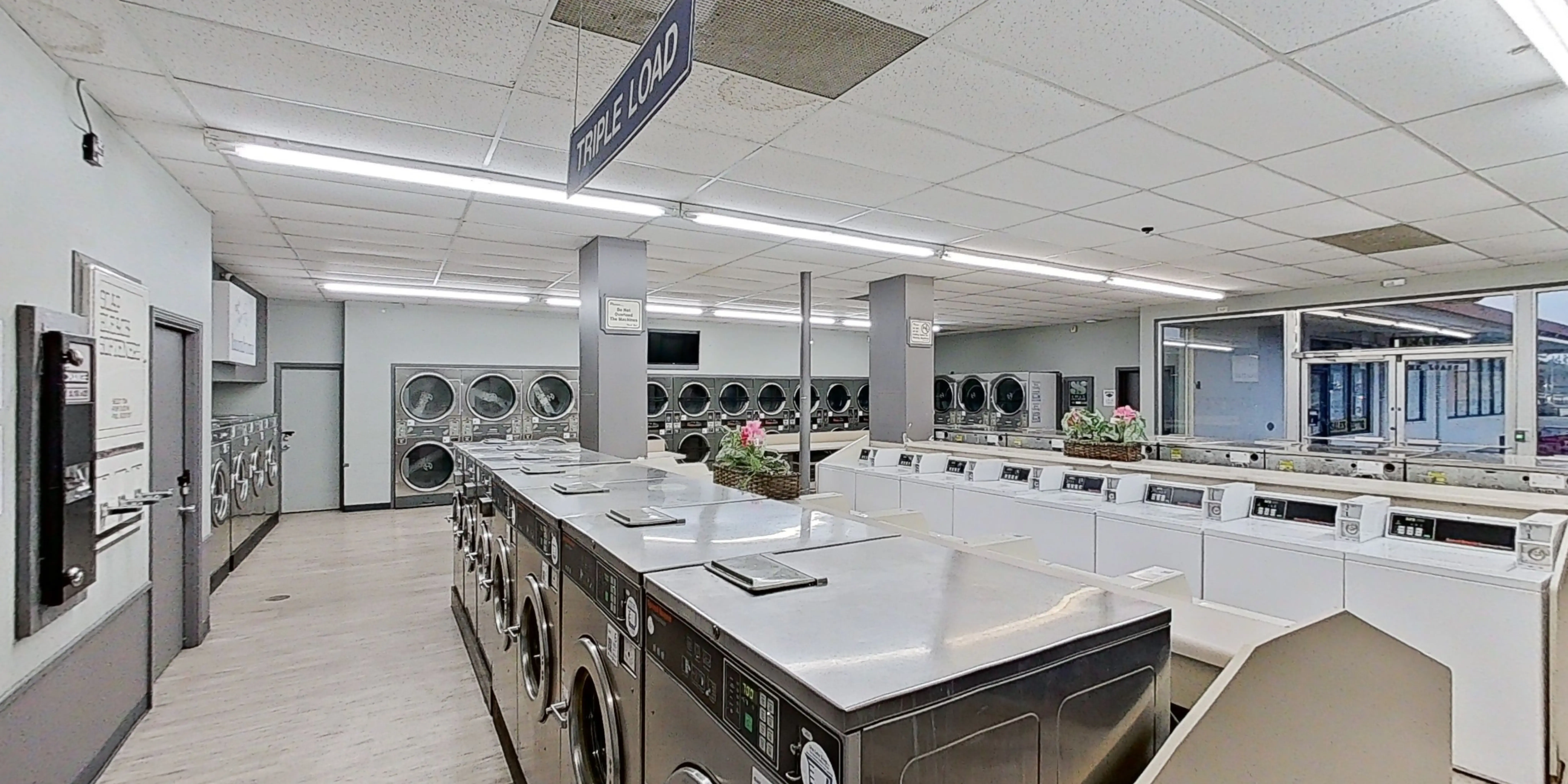Monterey Bay Laundry Co. - Image 10