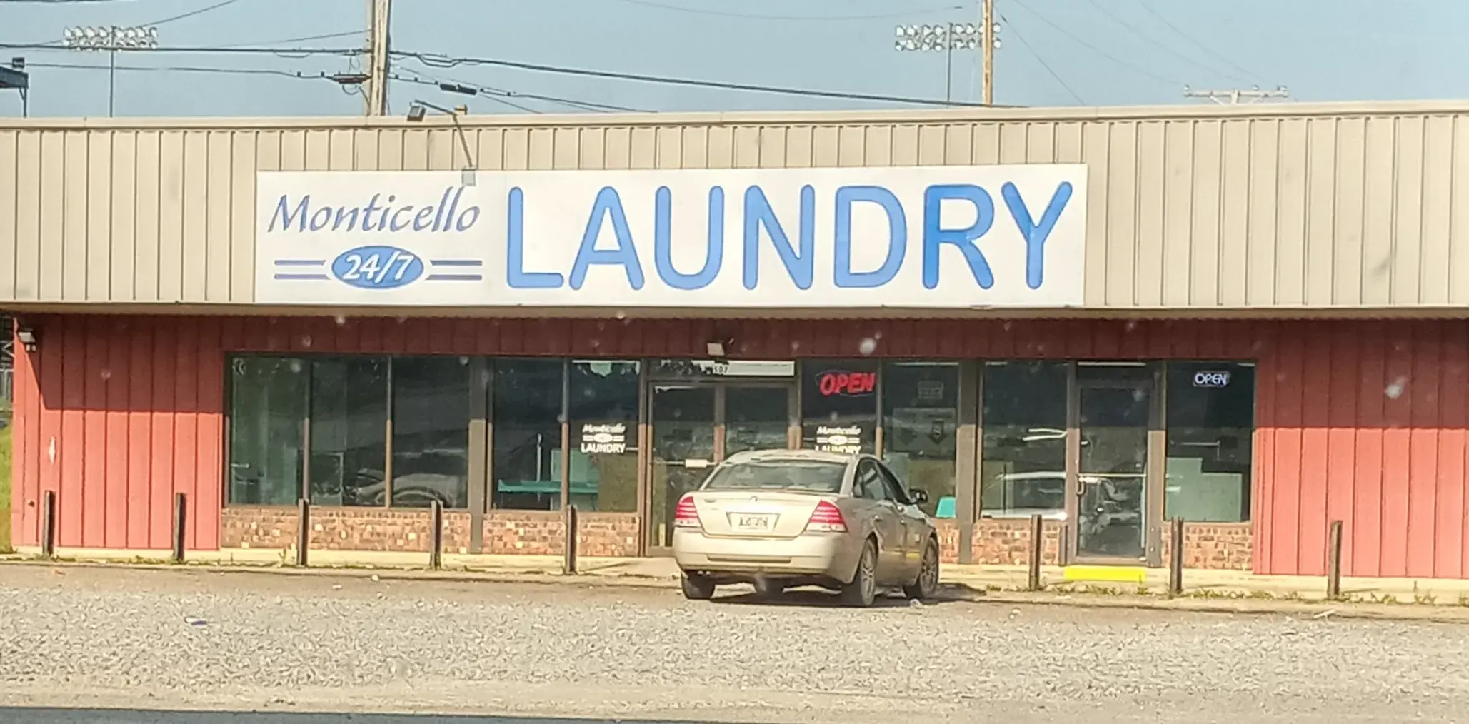 Monticello Laundry - Image 1