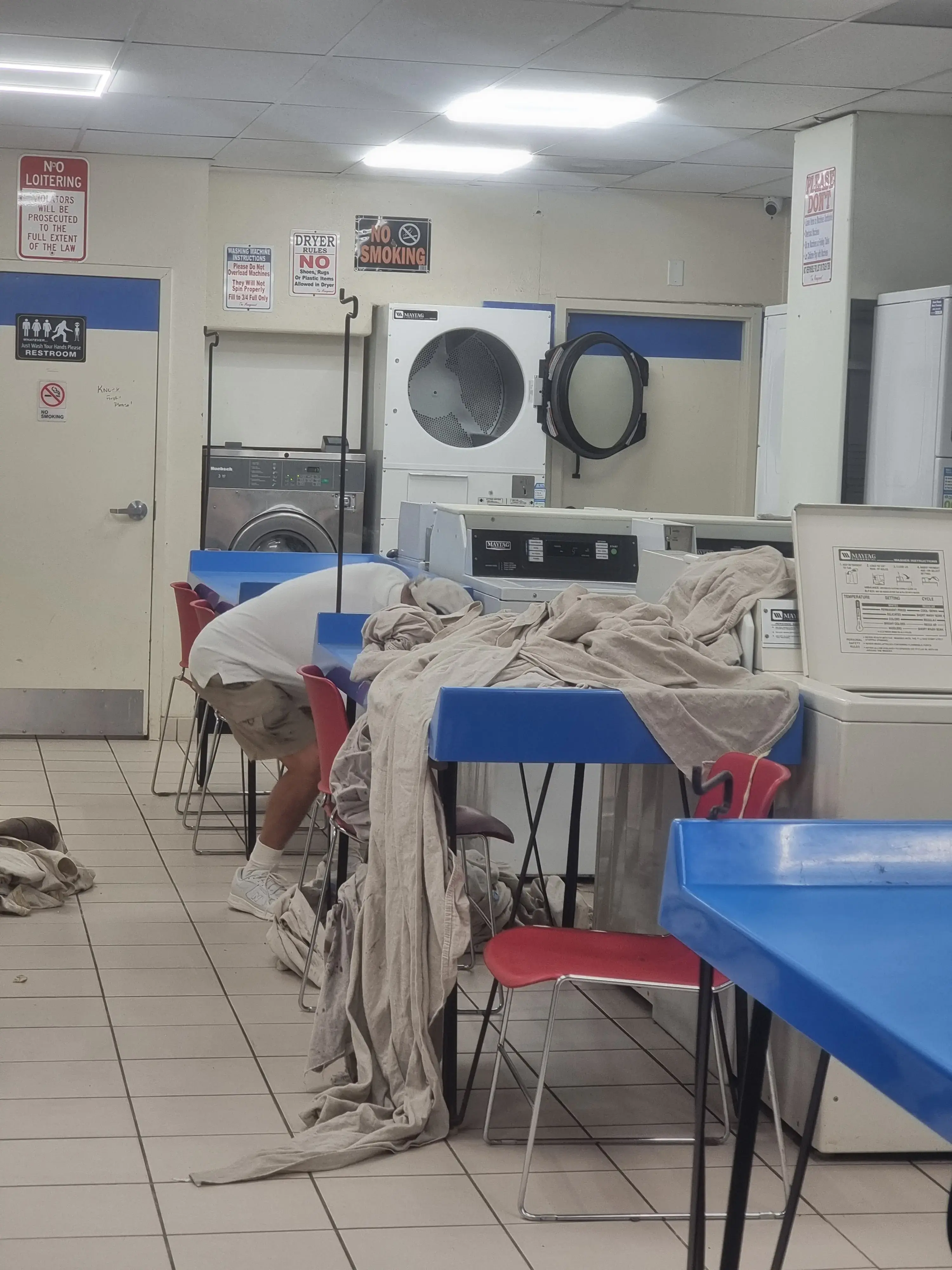 Monument Laundry thumbnail 12