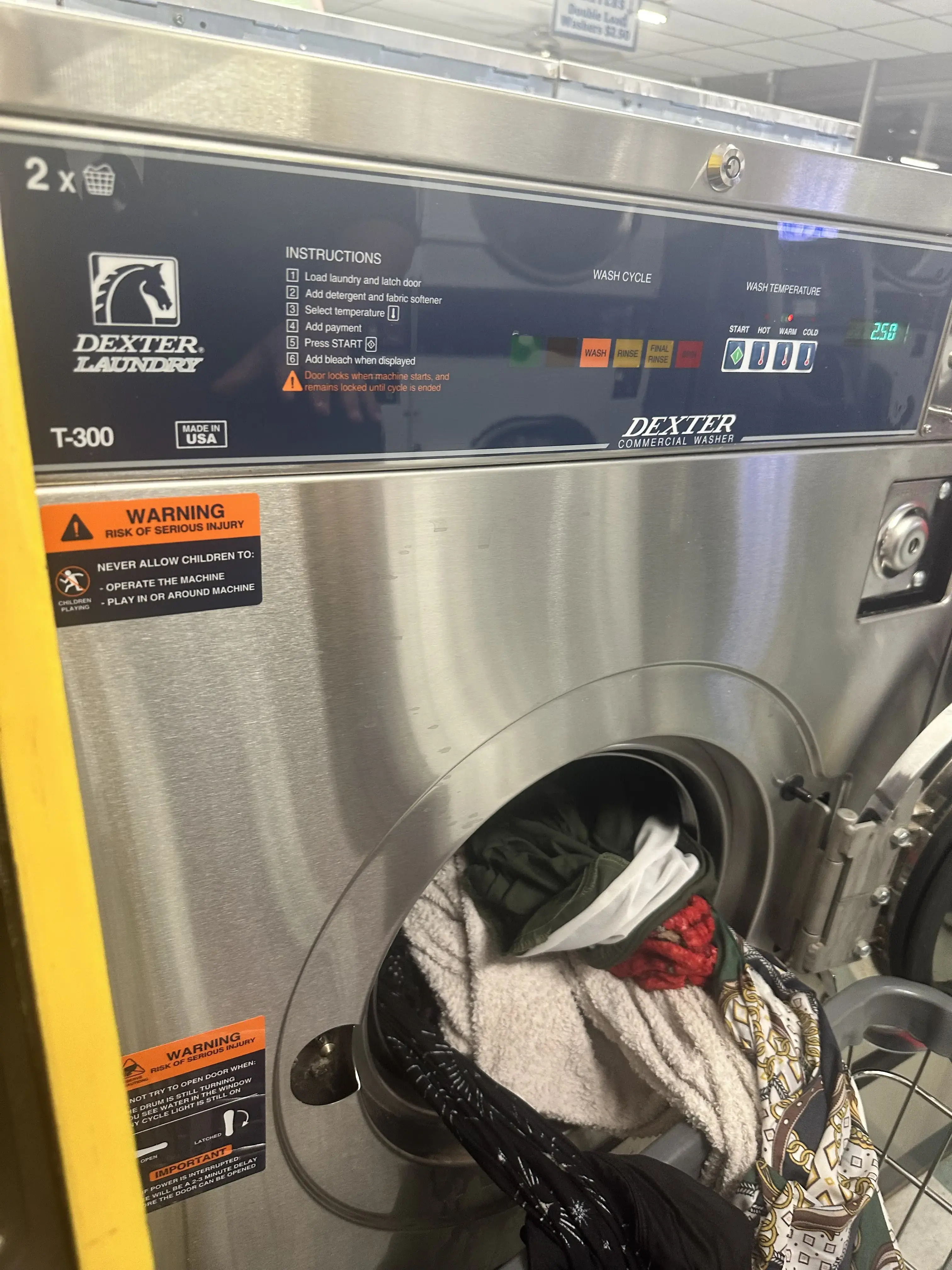 Moore Laundry thumbnail 9