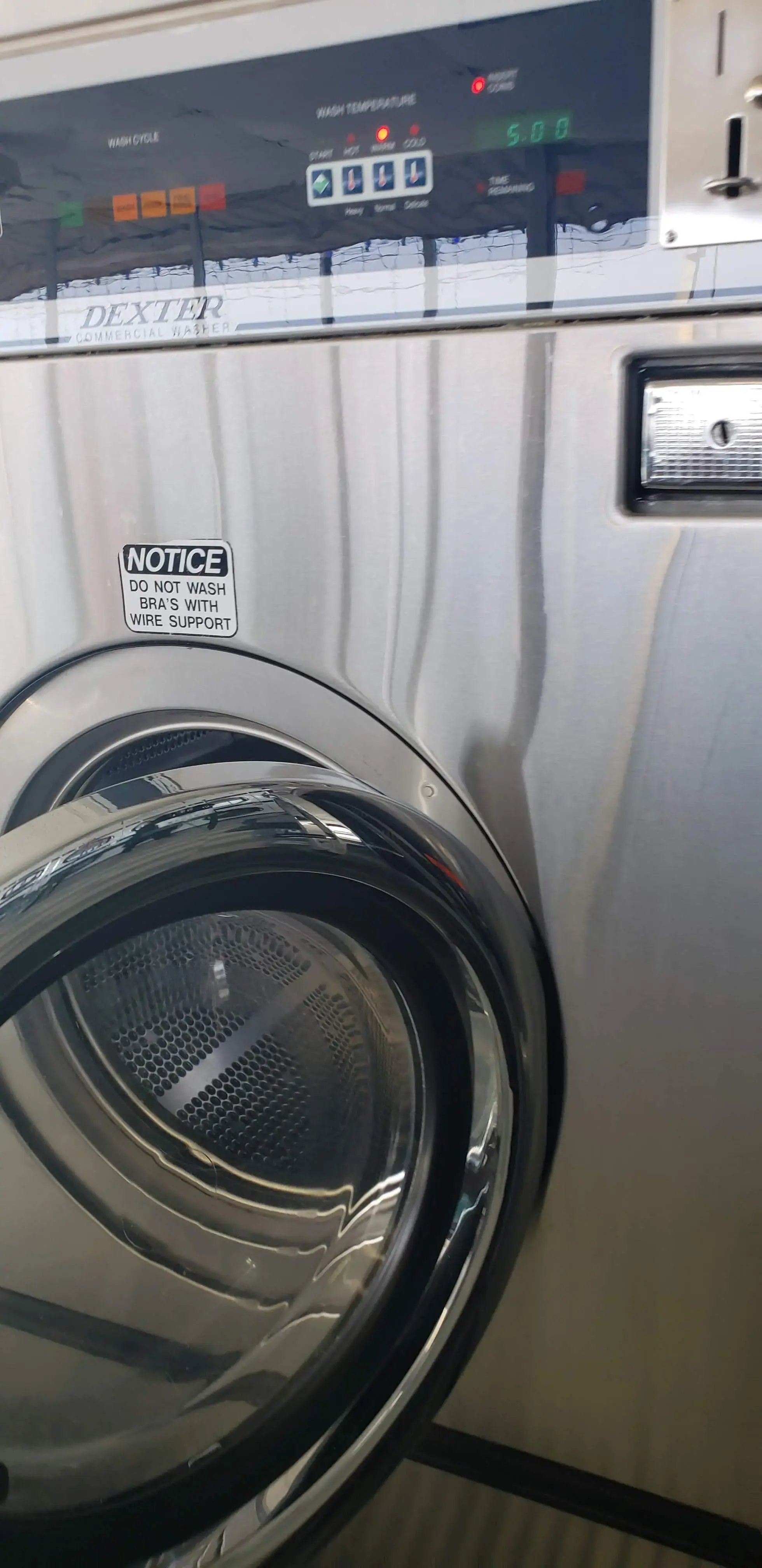 Moore Laundry thumbnail 12