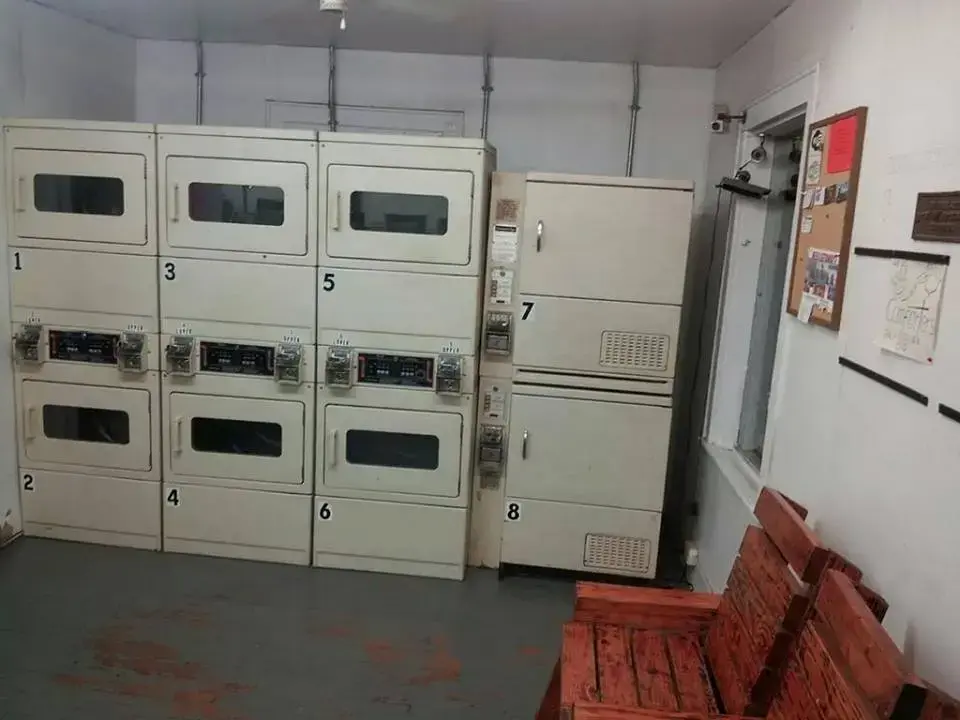 Moore Laundry Service - Image 2
