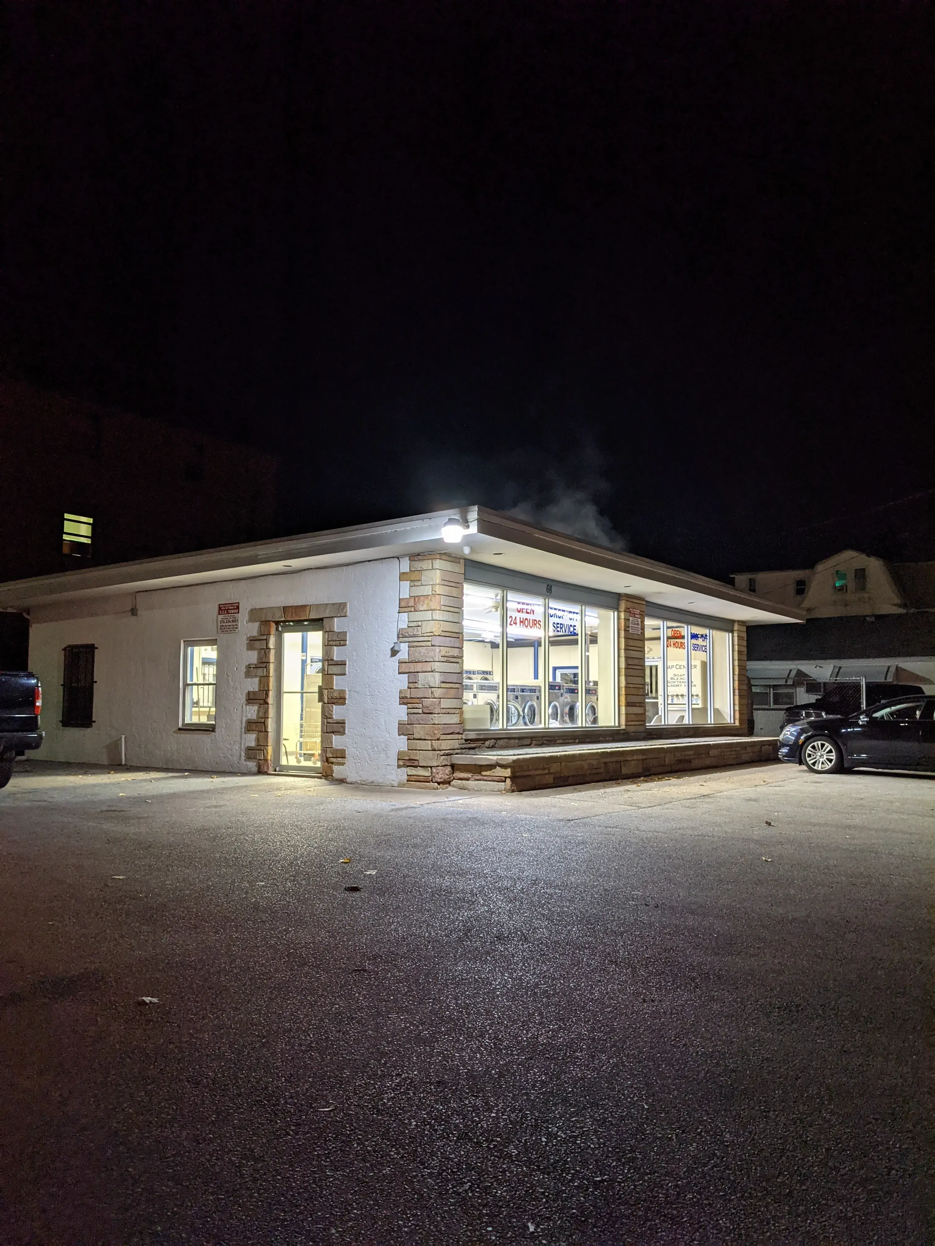 Morton Laundromat thumbnail 7