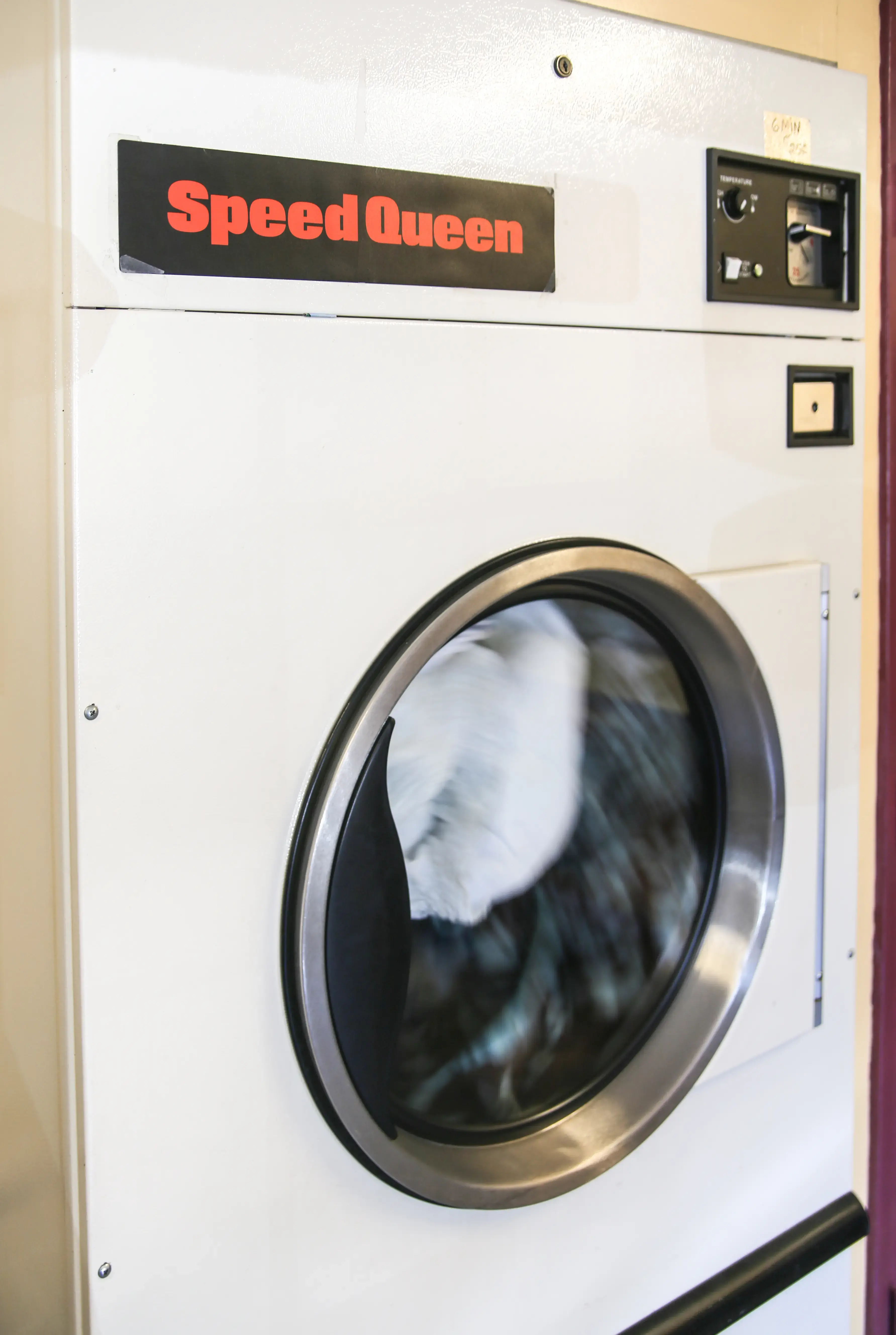 Motherlode Laundromat - Image 19