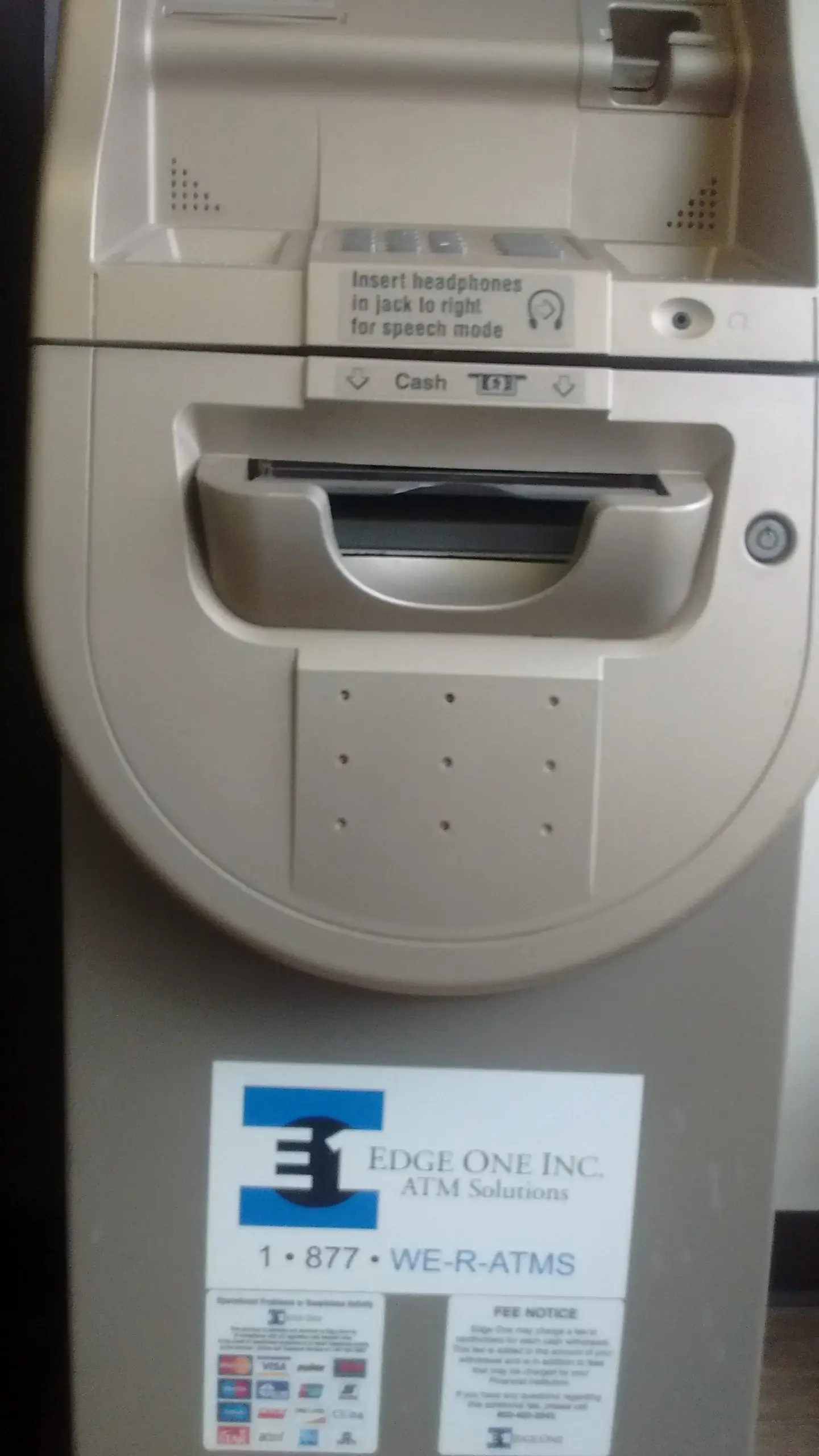 Mound Street Laundromat - Image 15