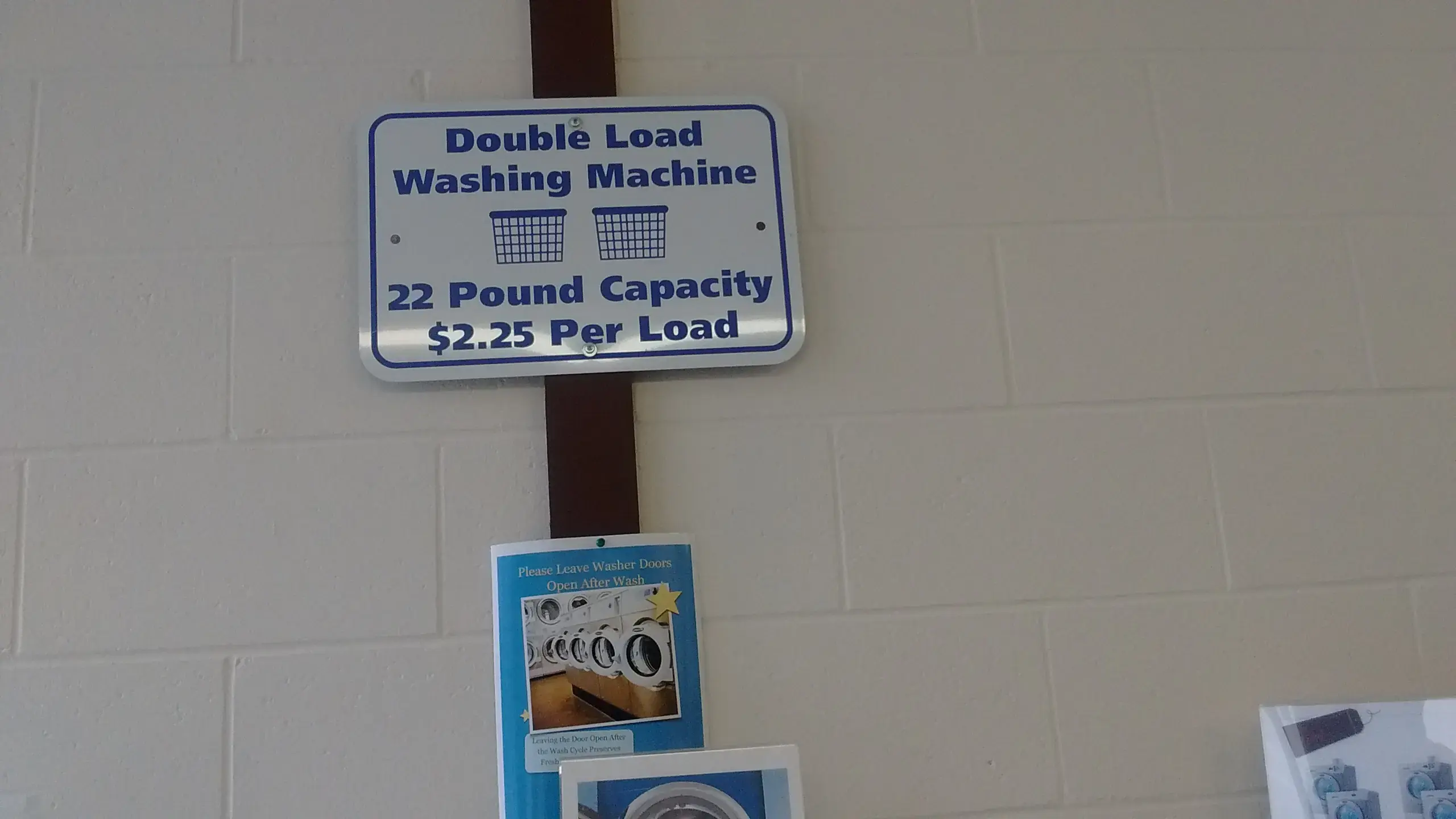 Mound Street Laundromat - Image 3