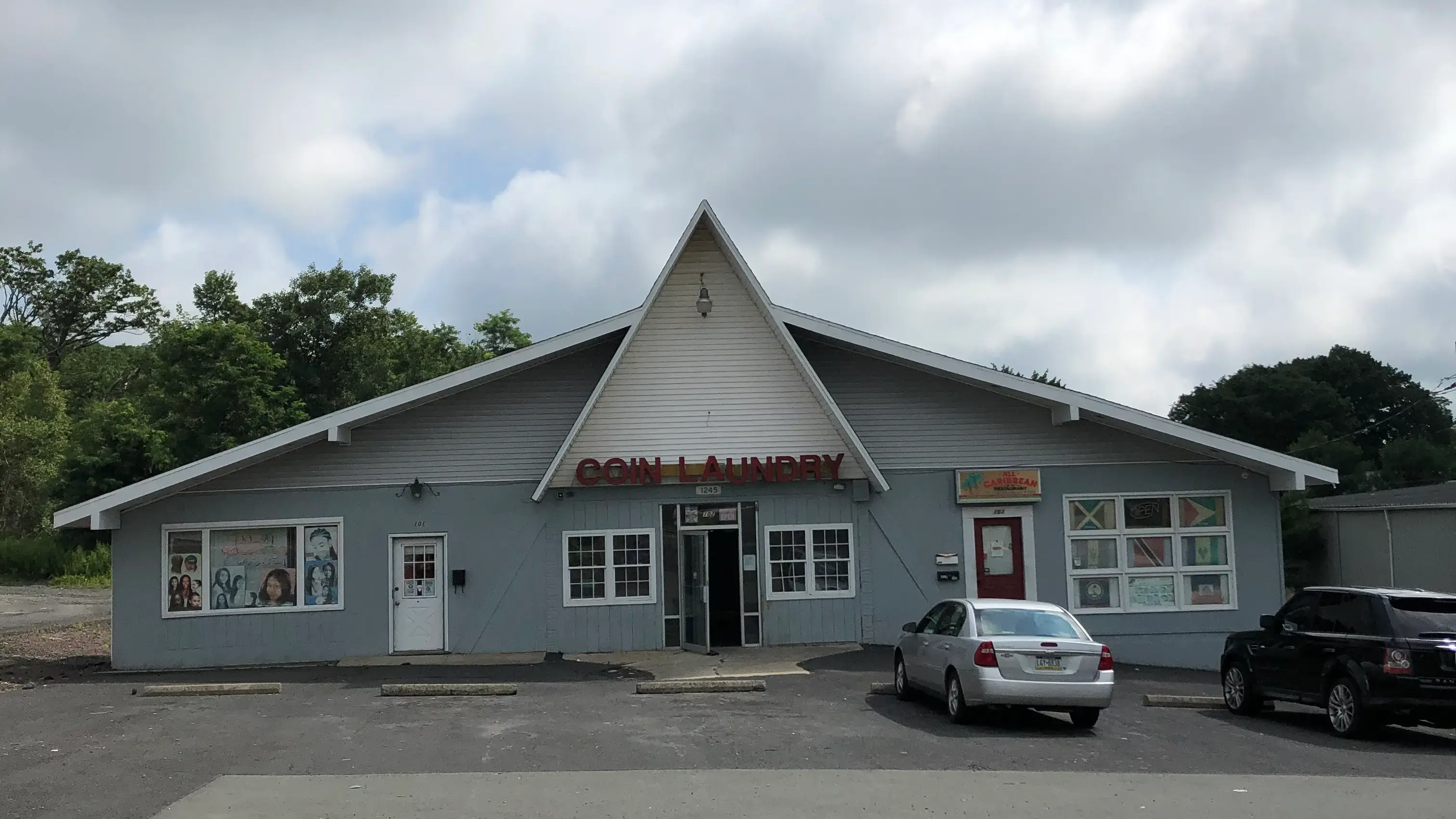 Mount Pocono Laundromat - Image 1