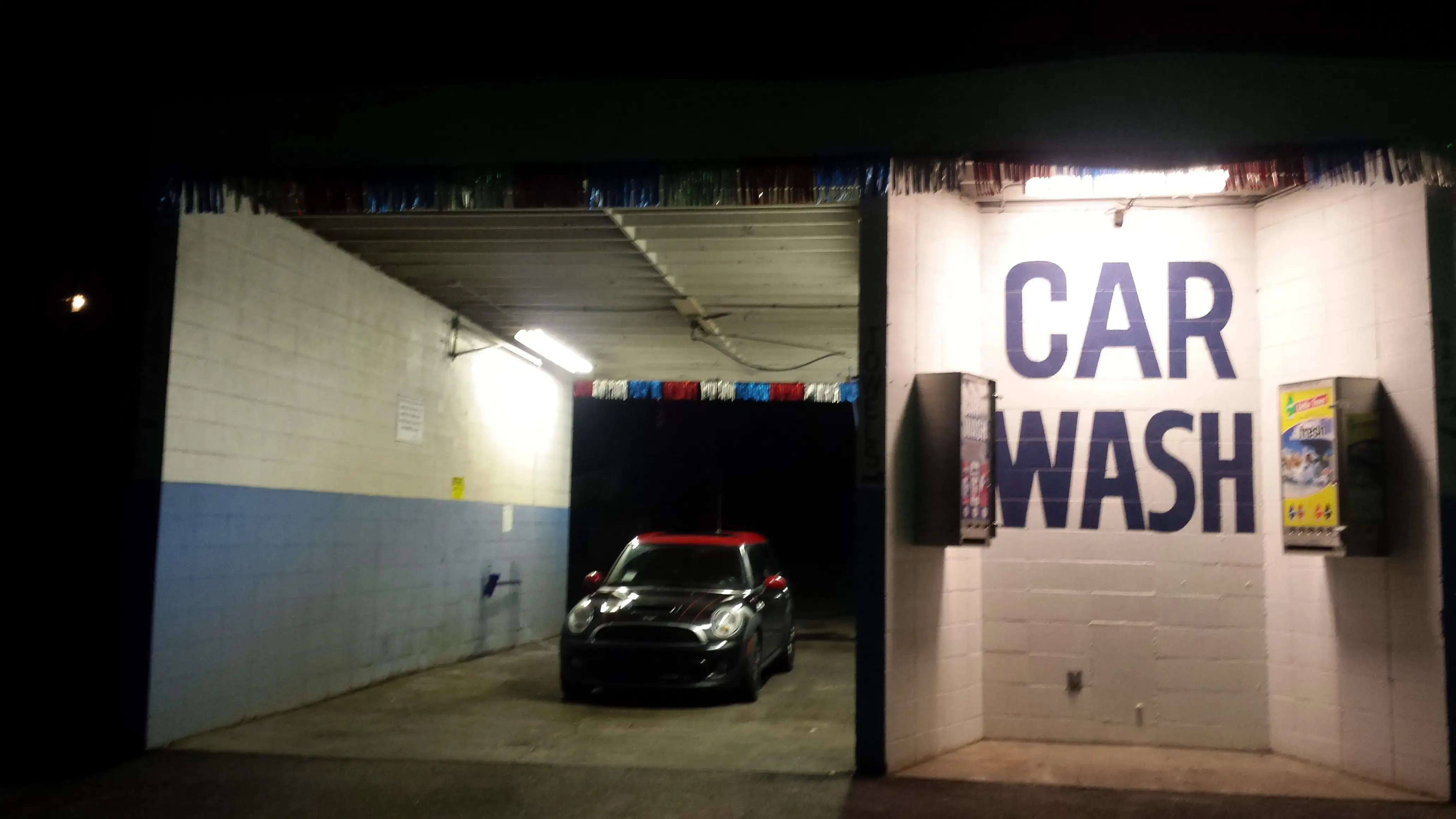 Mount Shasta Laundromat & Car Wash thumbnail 18