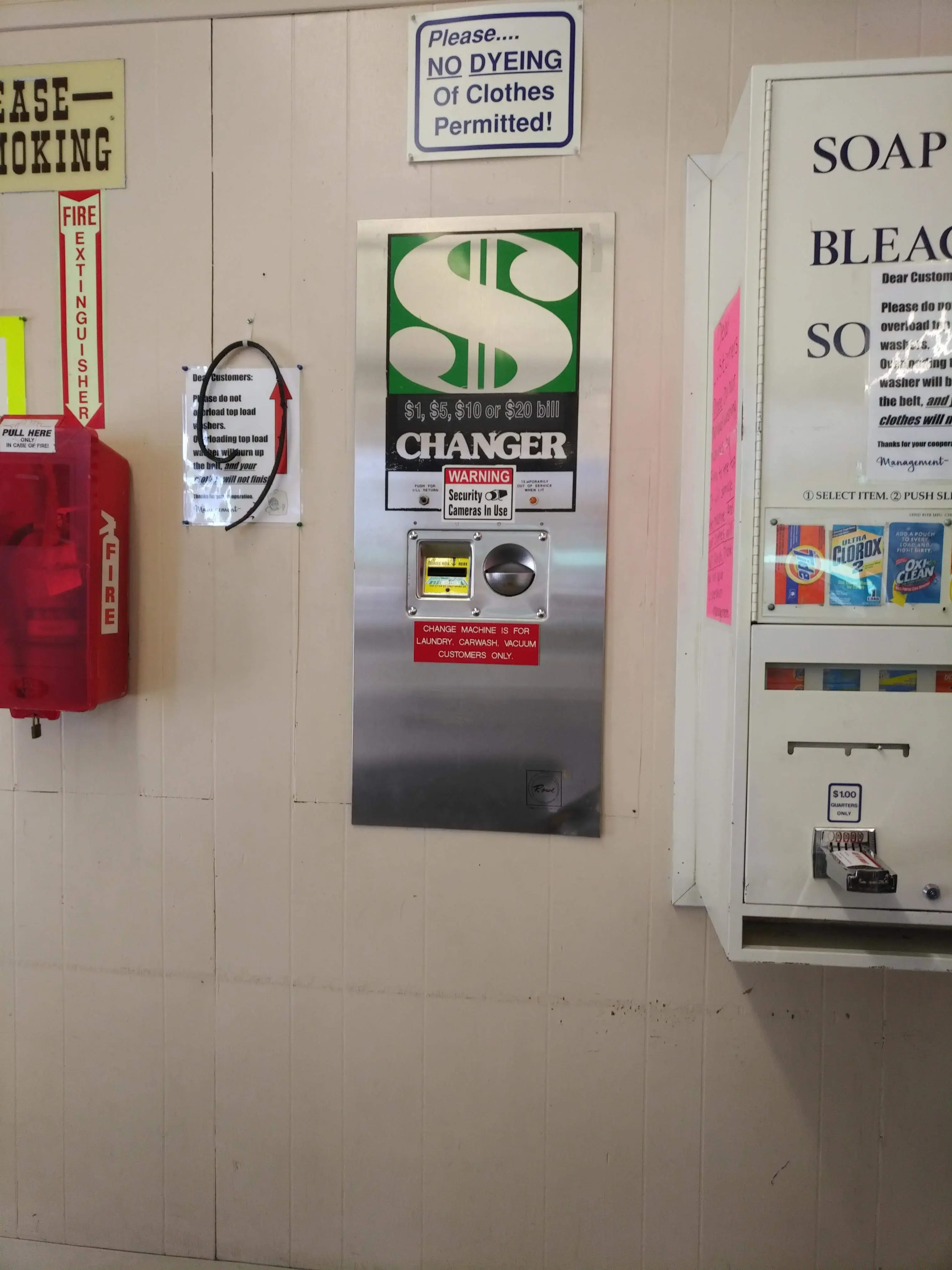 Mount Shasta Laundromat & Car Wash thumbnail 6