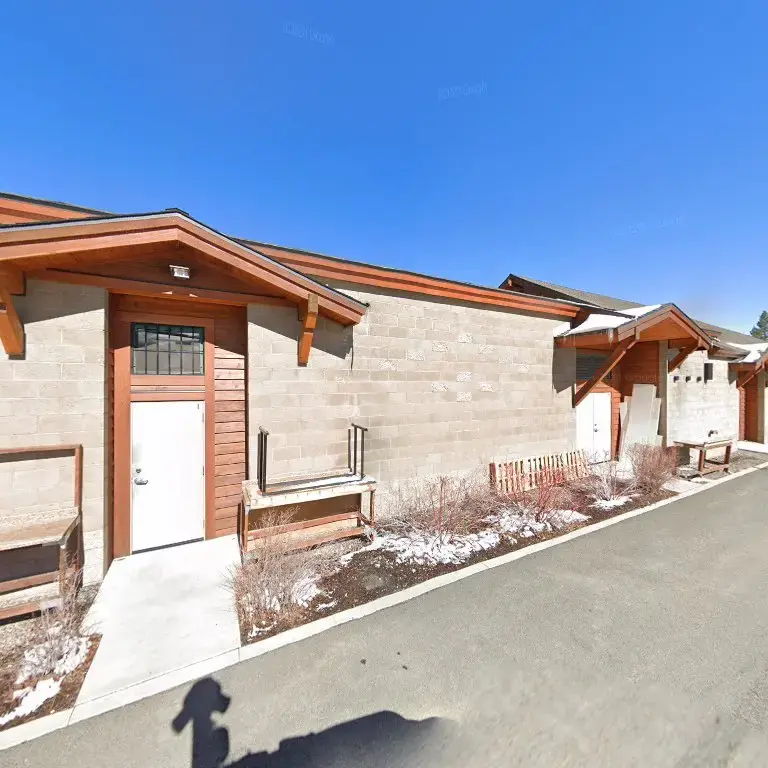 Mountain Fresh at Ski Run Laundry thumbnail 20