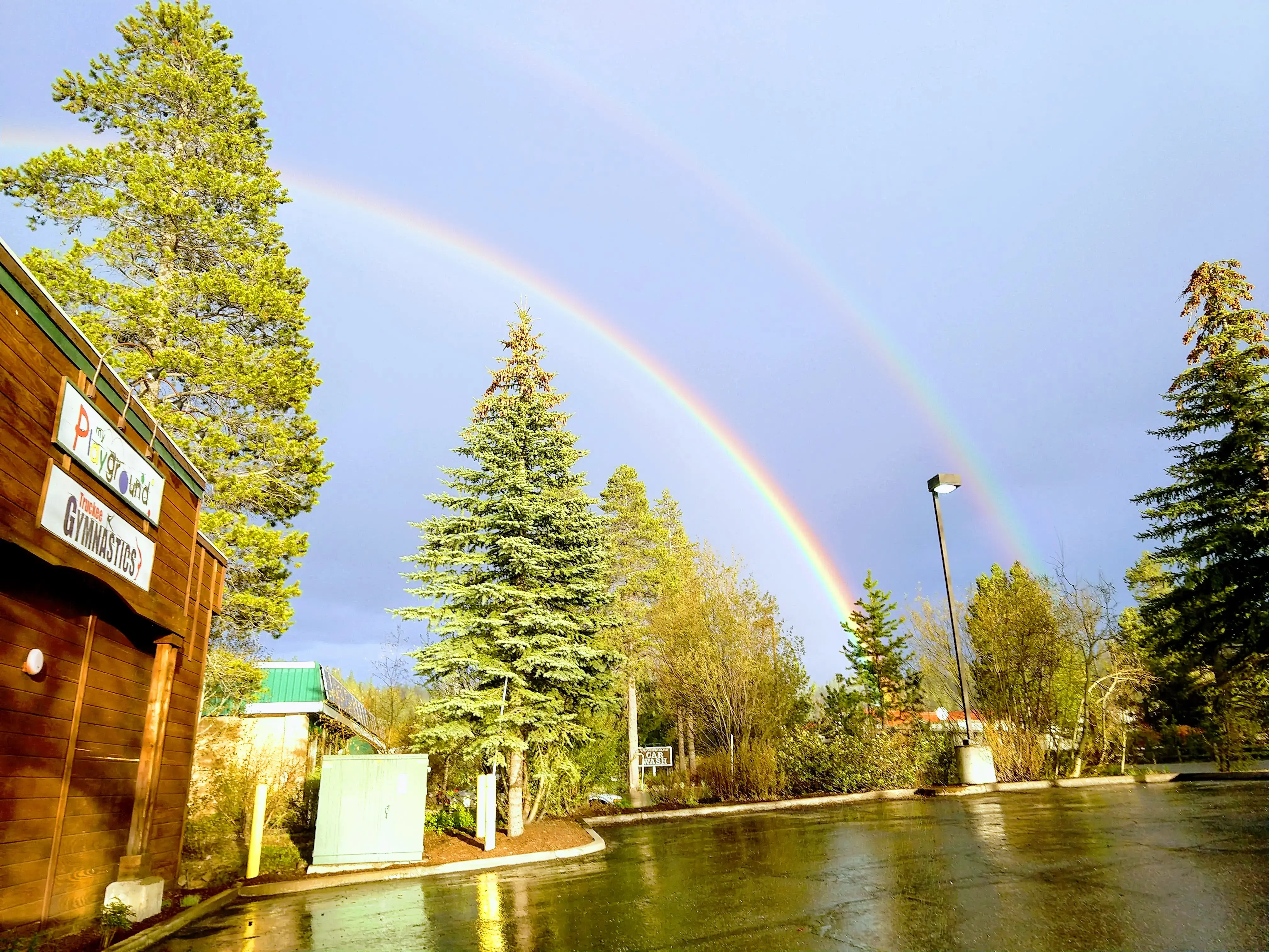 Mountain Fresh at Truckee Laundry - Image 17
