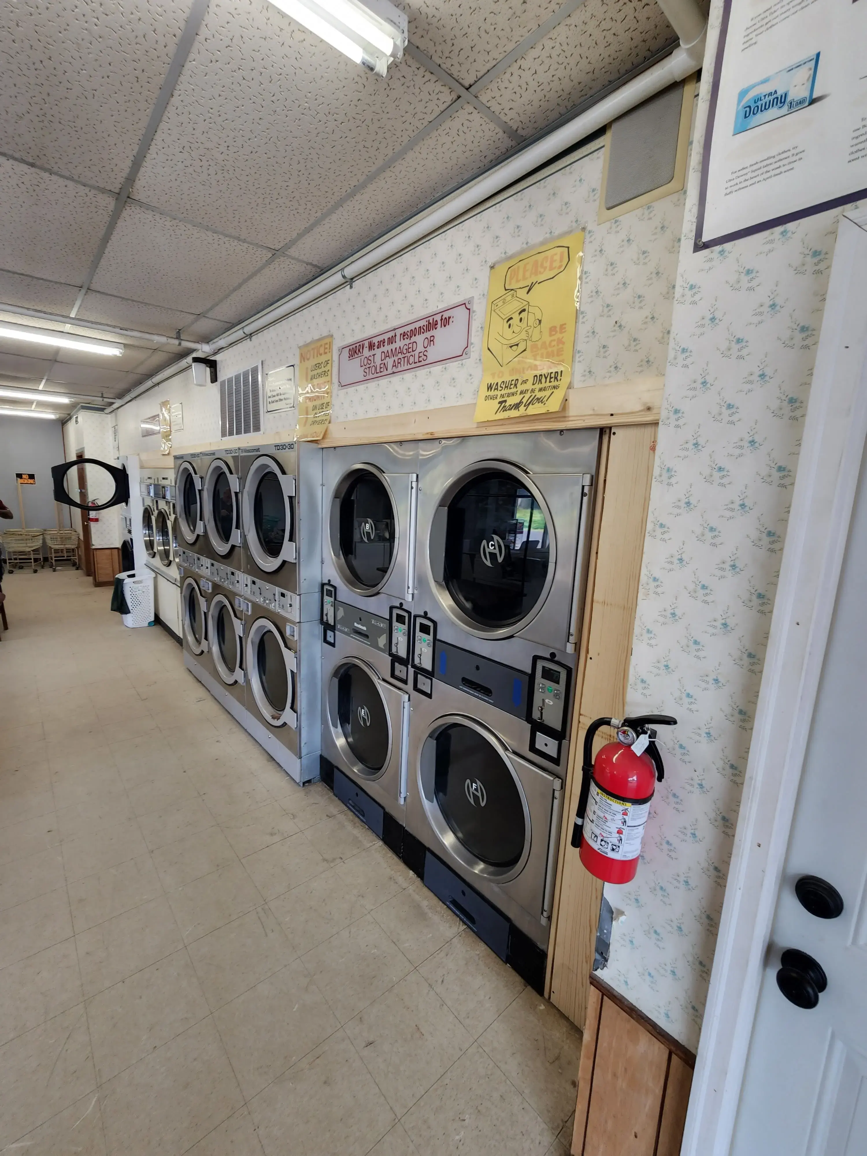 Mountain Grove Laundry - Image 1