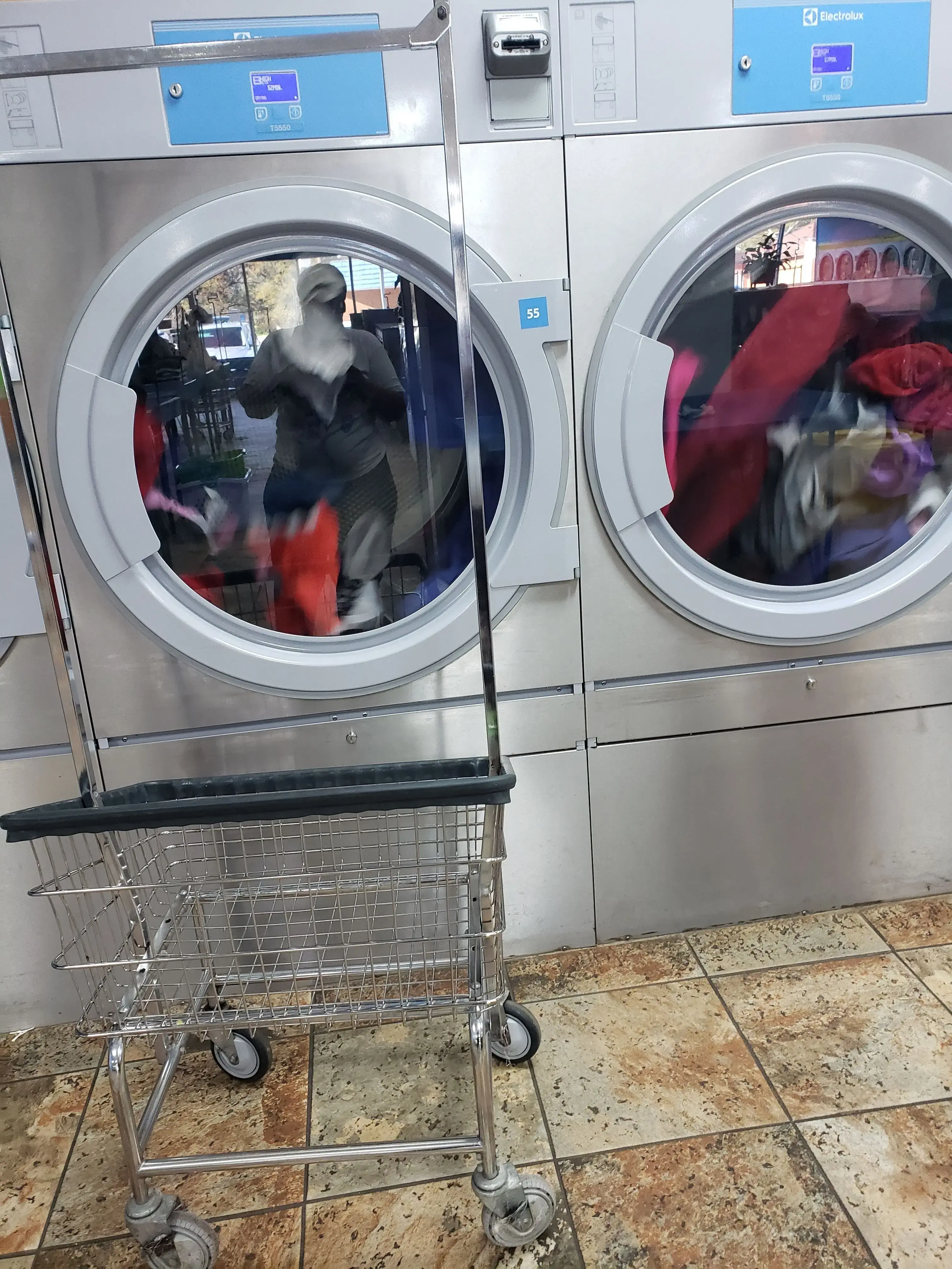 Mountain Wash Laundry thumbnail 9