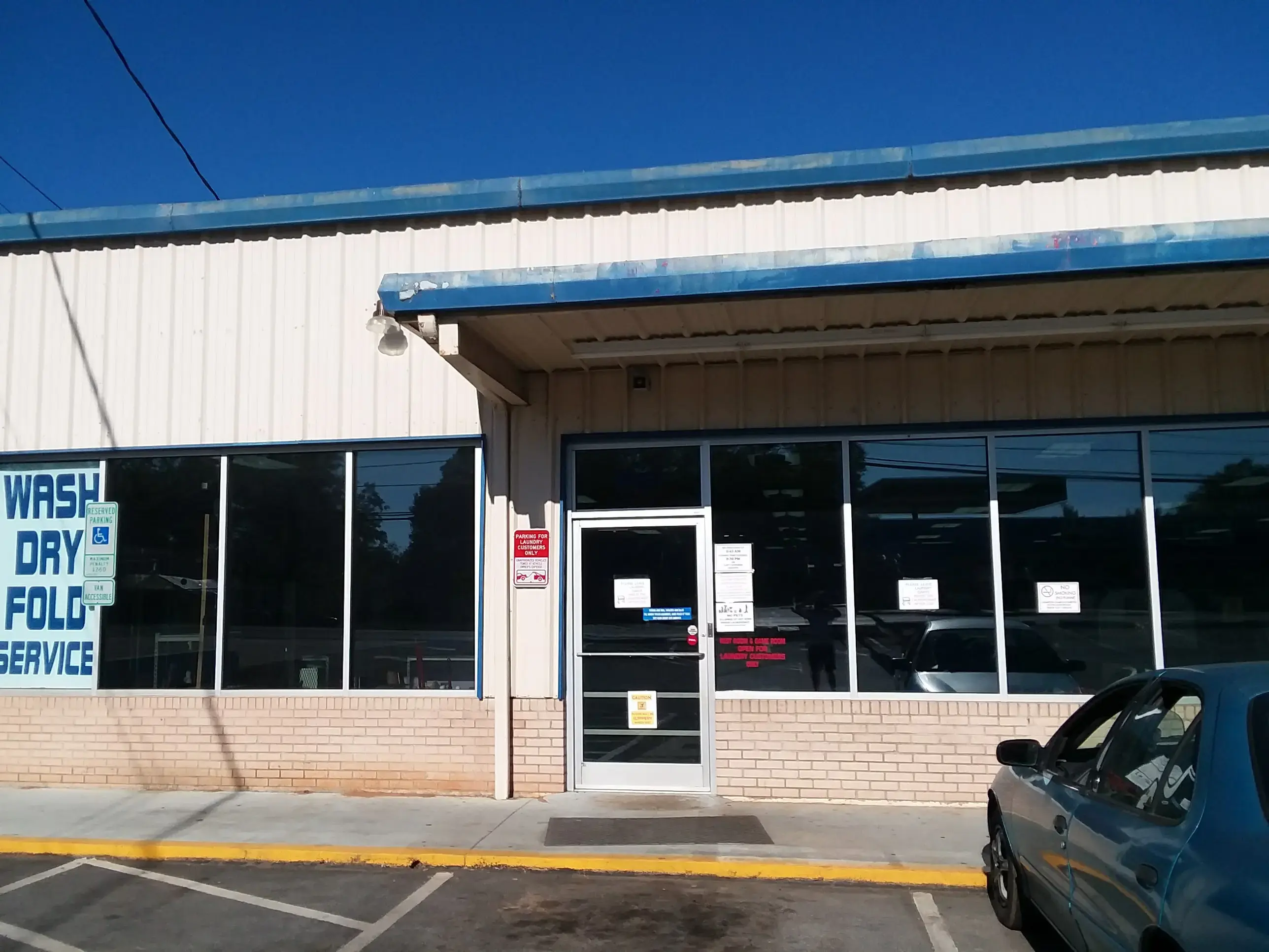 Mountain Wash Laundry - Image 14