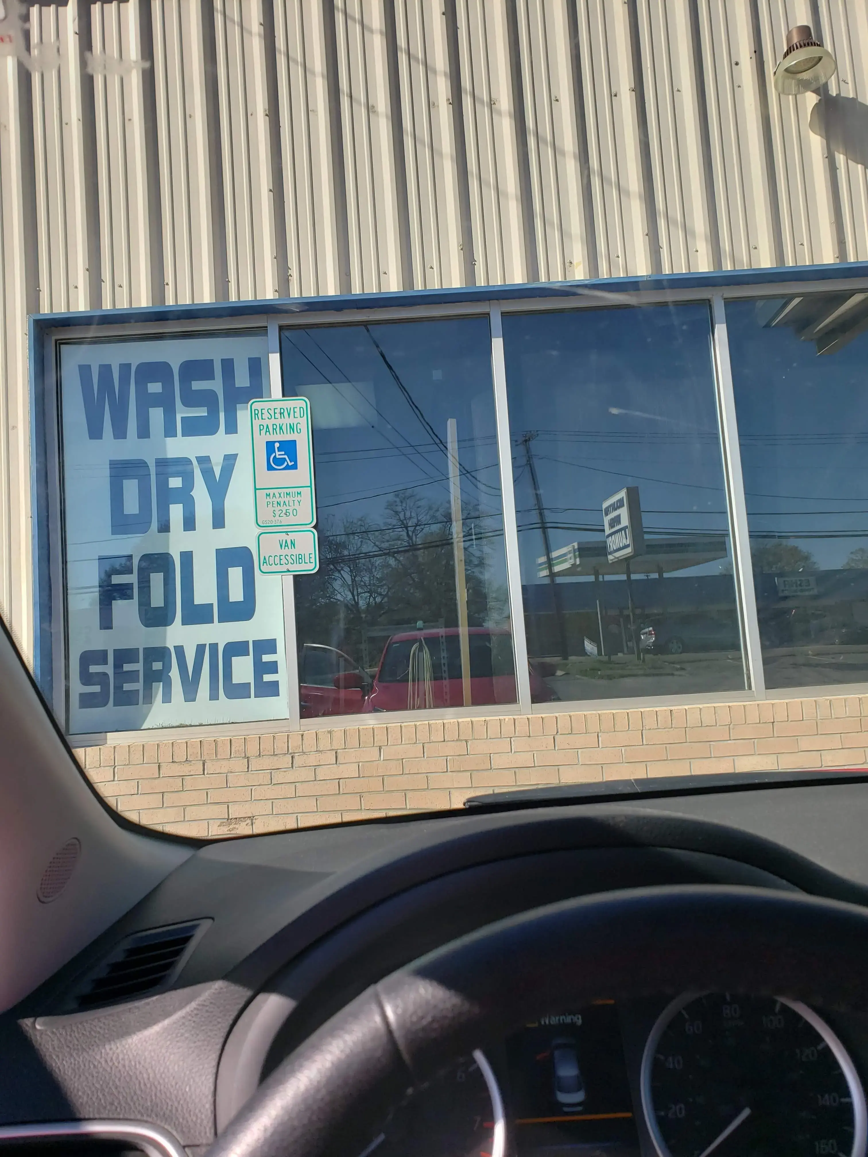 Mountain Wash Laundry - Image 20