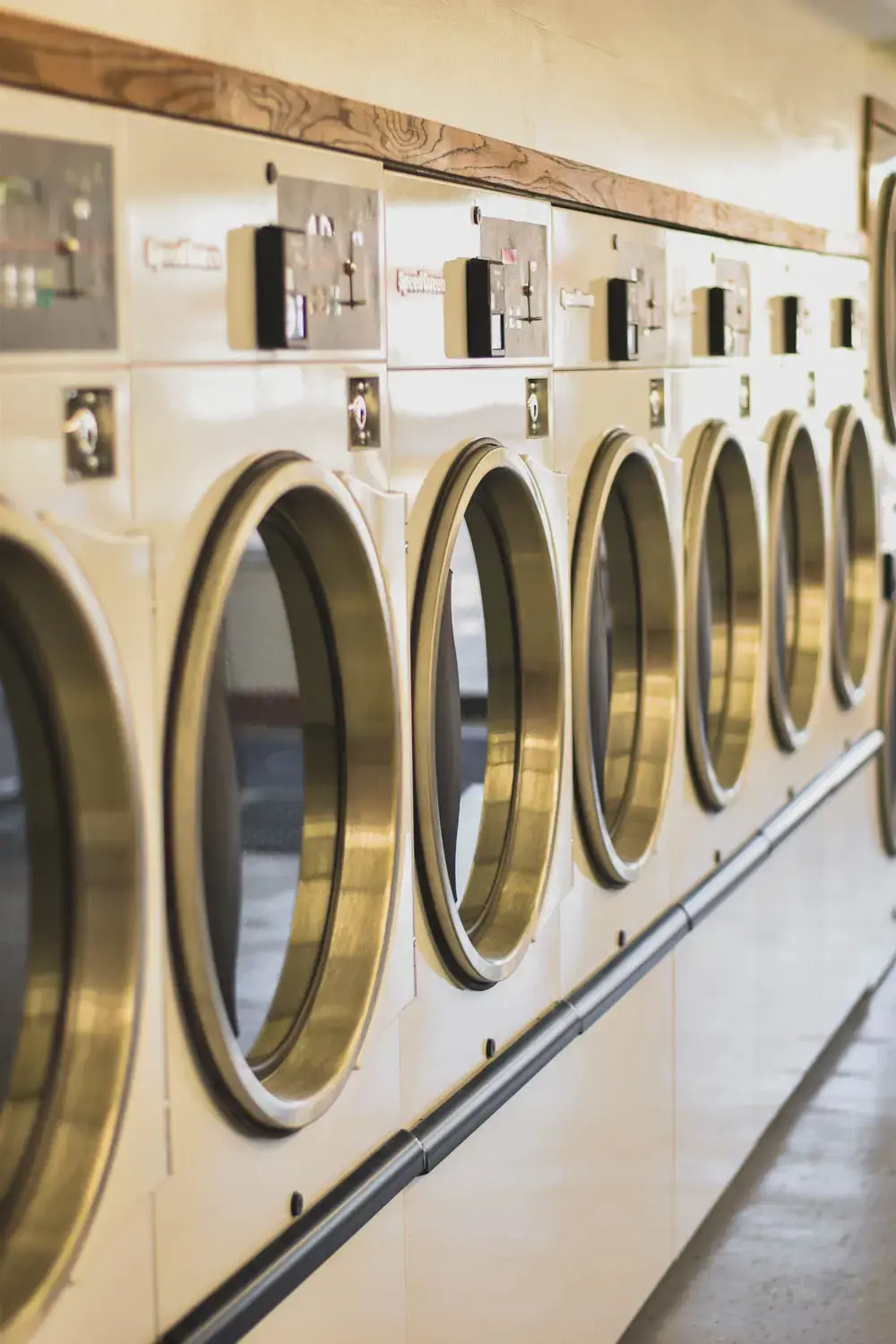 Mountair Laundry thumbnail 17