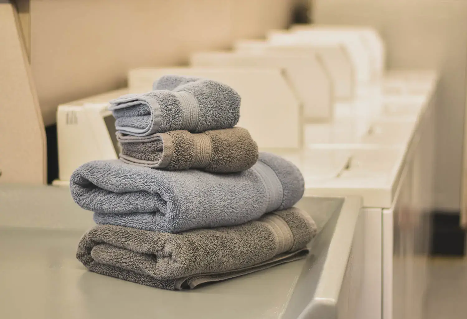 Mountair Laundry thumbnail 18