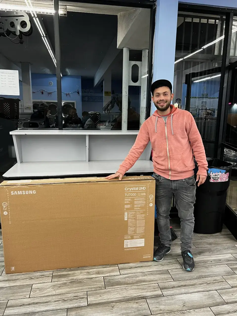 Mr and Mrs Bubbles Laundromat thumbnail 8