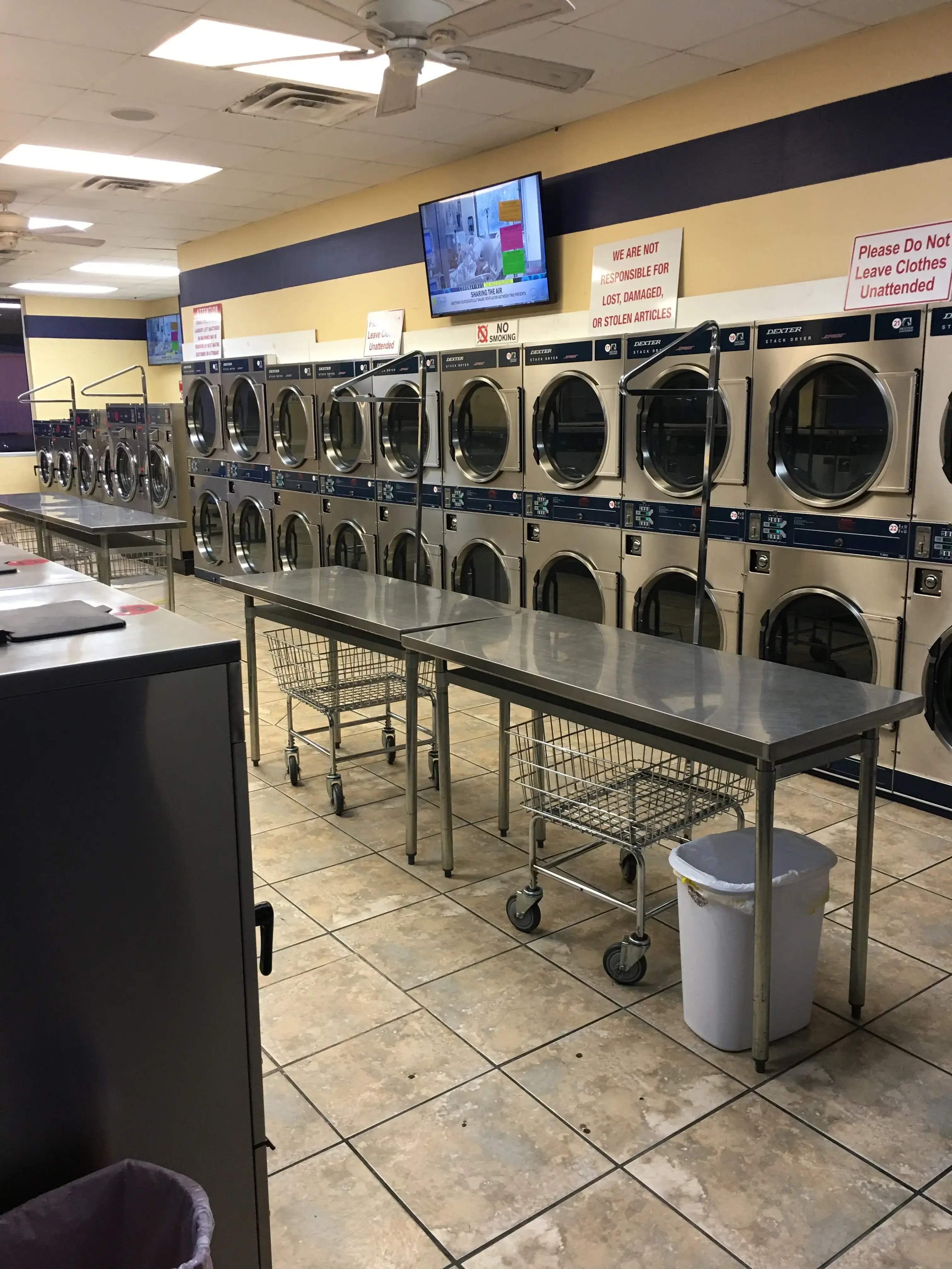 Mr Bubbles Coin Laundry thumbnail 5
