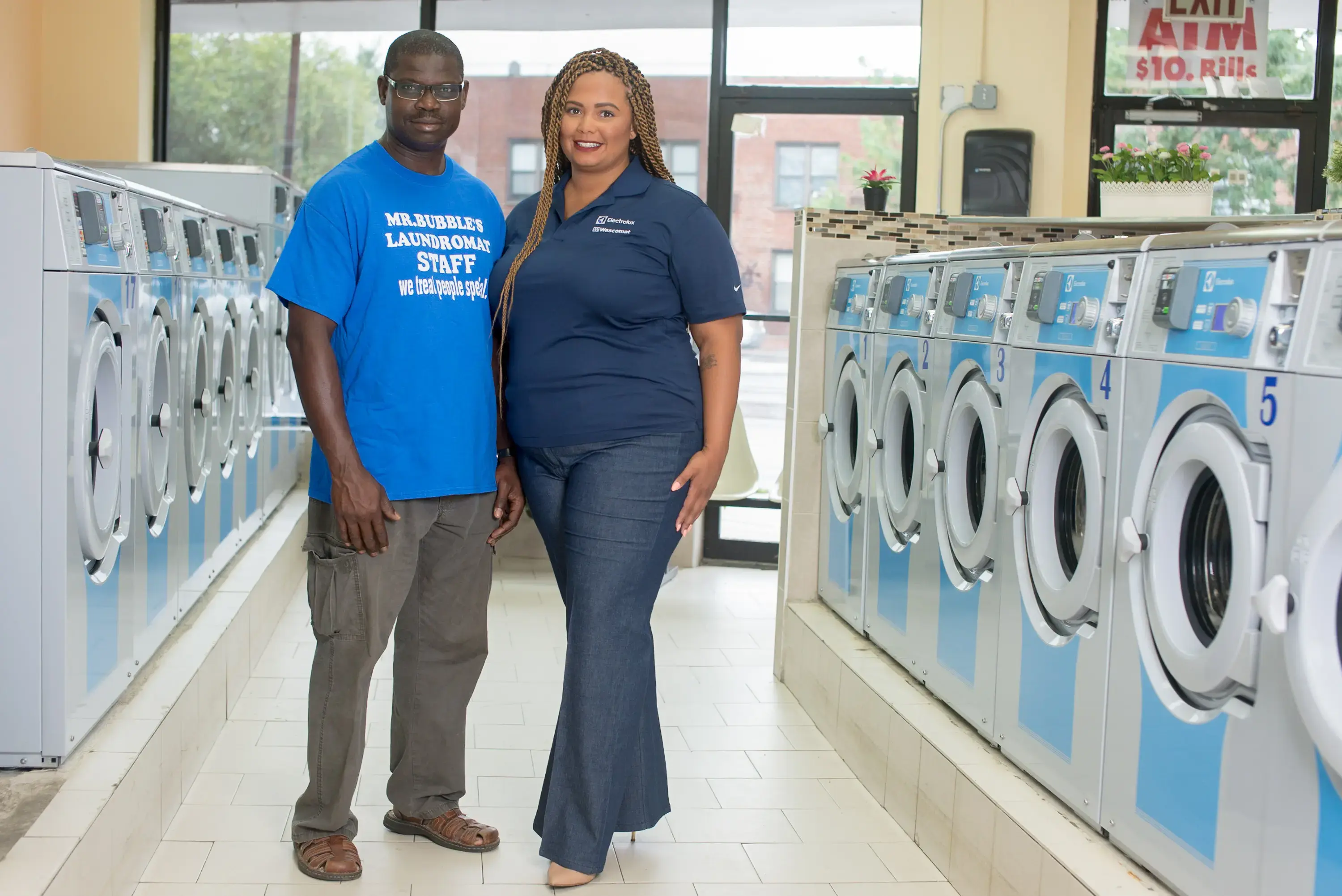 Mr. Bubbles Laundromat thumbnail 8