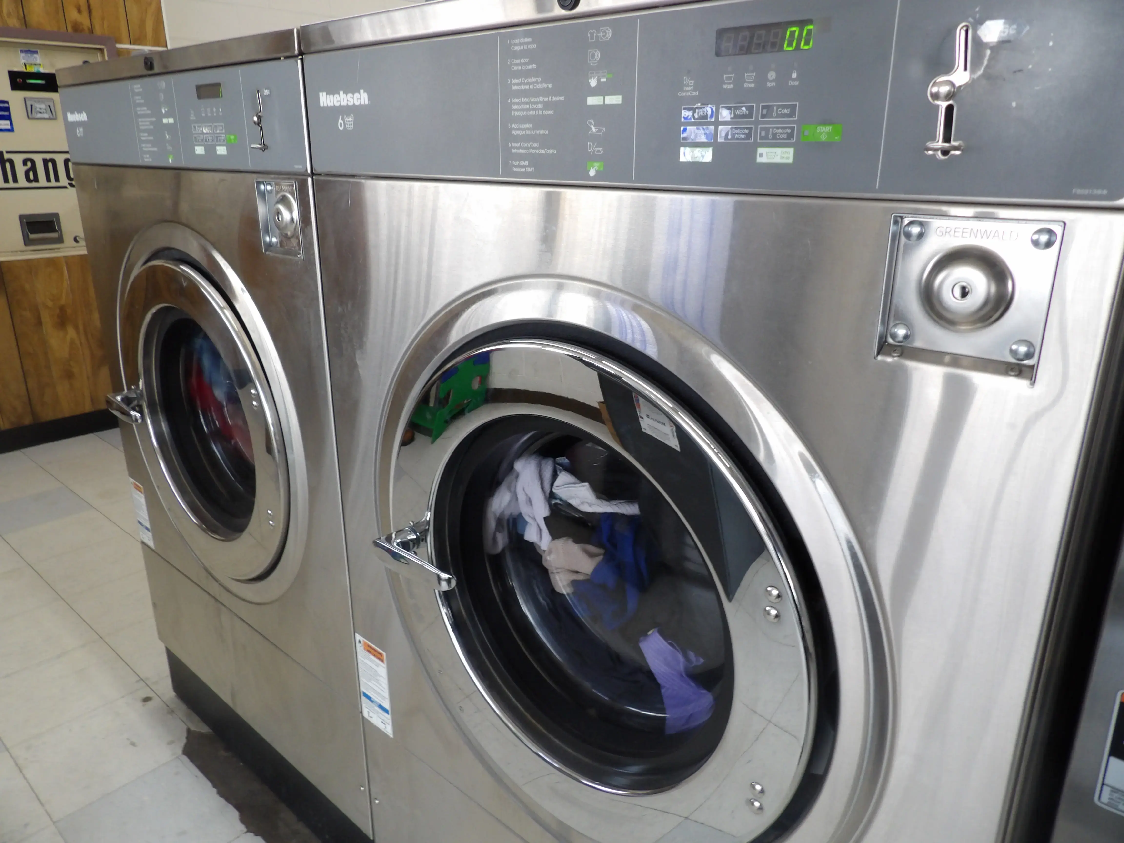 Mr Bubbles Laundromat Fernley - Image 4