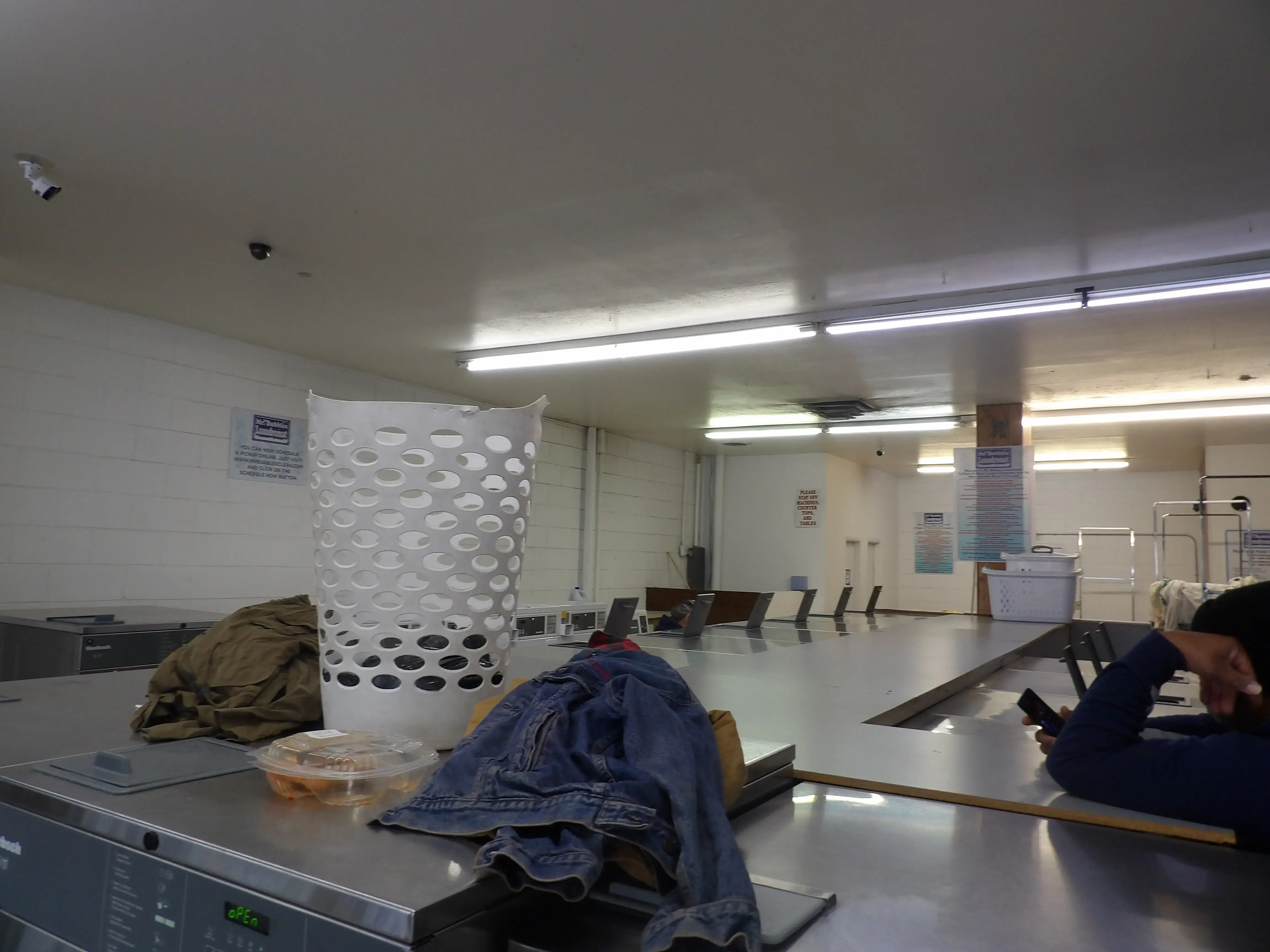 Mr Bubbles Laundromat Fernley thumbnail 5