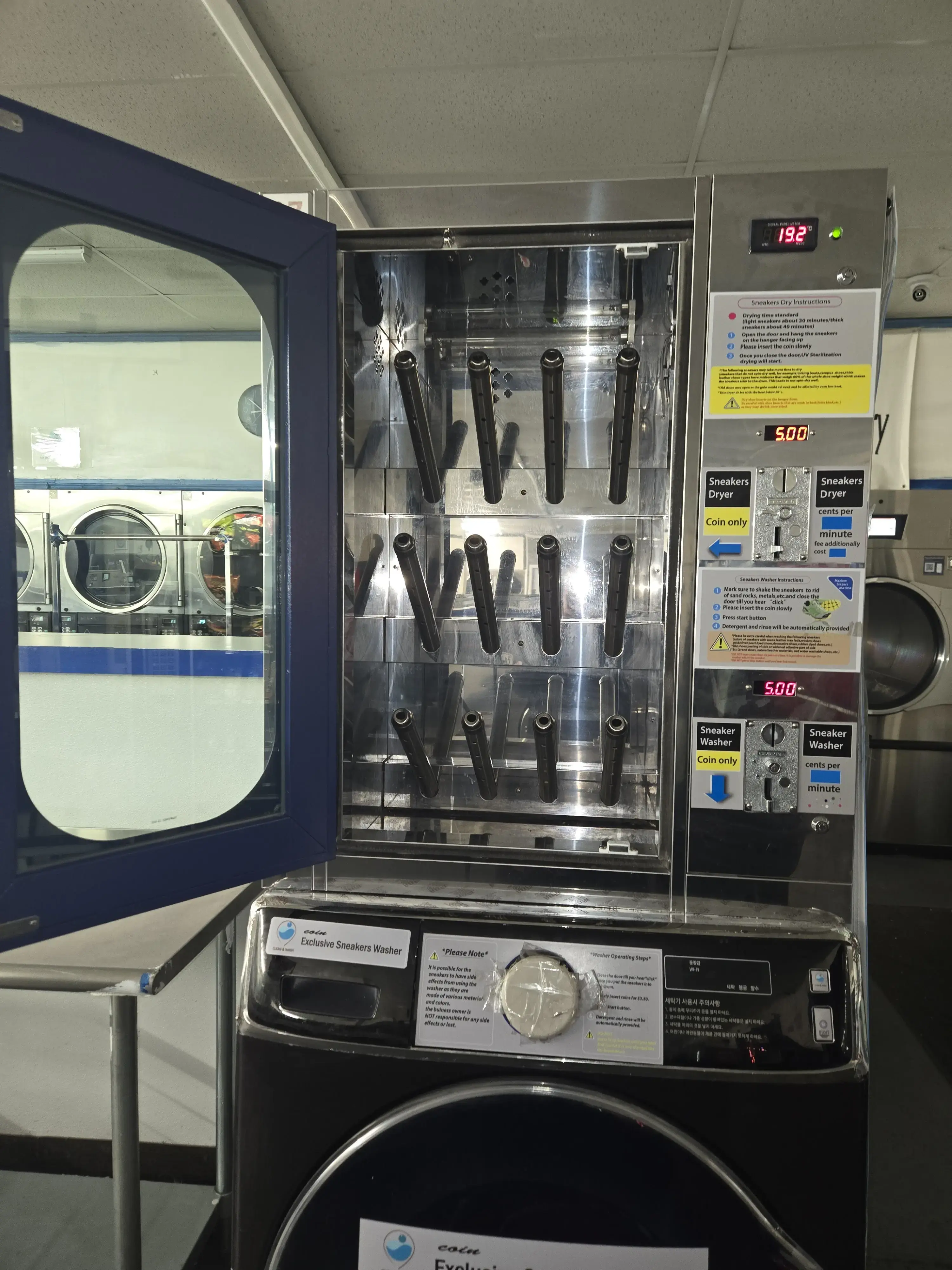 Mr. Bubbles Laundromat - Image 14