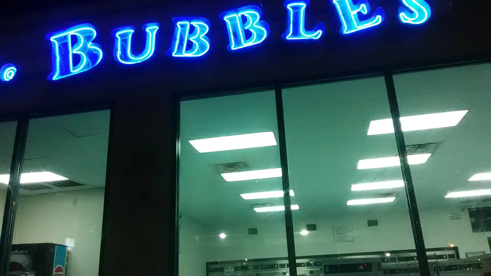 Mr. Bubbles Laundrymat thumbnail 17