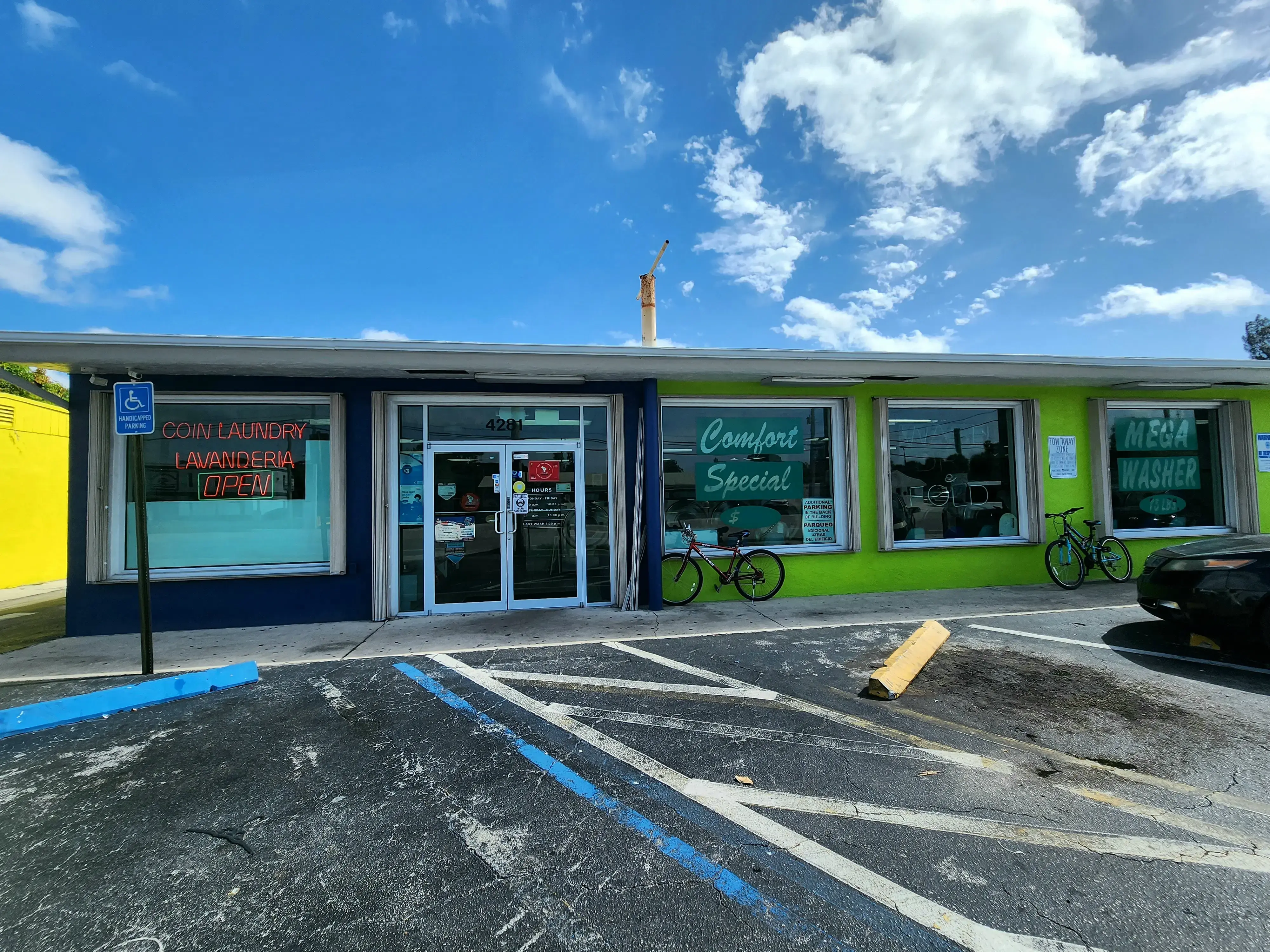 Mr. Clean Laundry & Services - Image 1