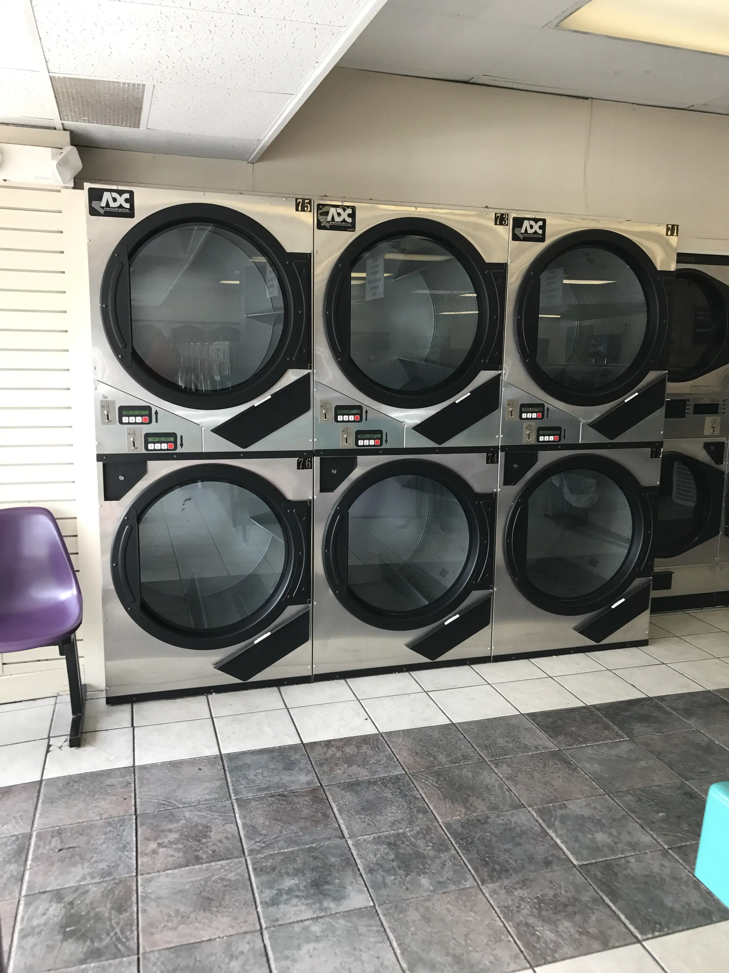 Mr Kleen Laundromat - Image 11