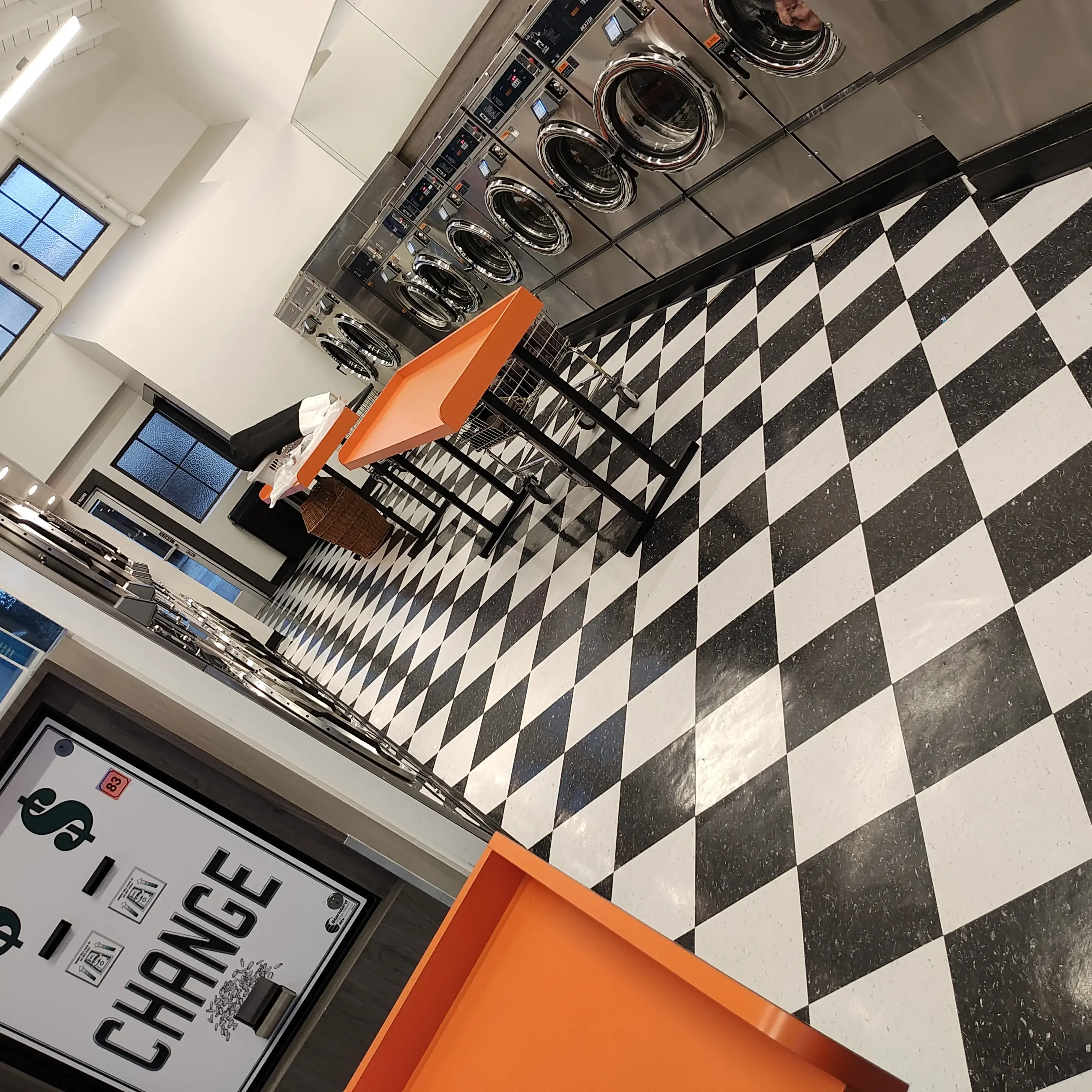 Mr & Ms Bubbles Coin Laundries - Image 7