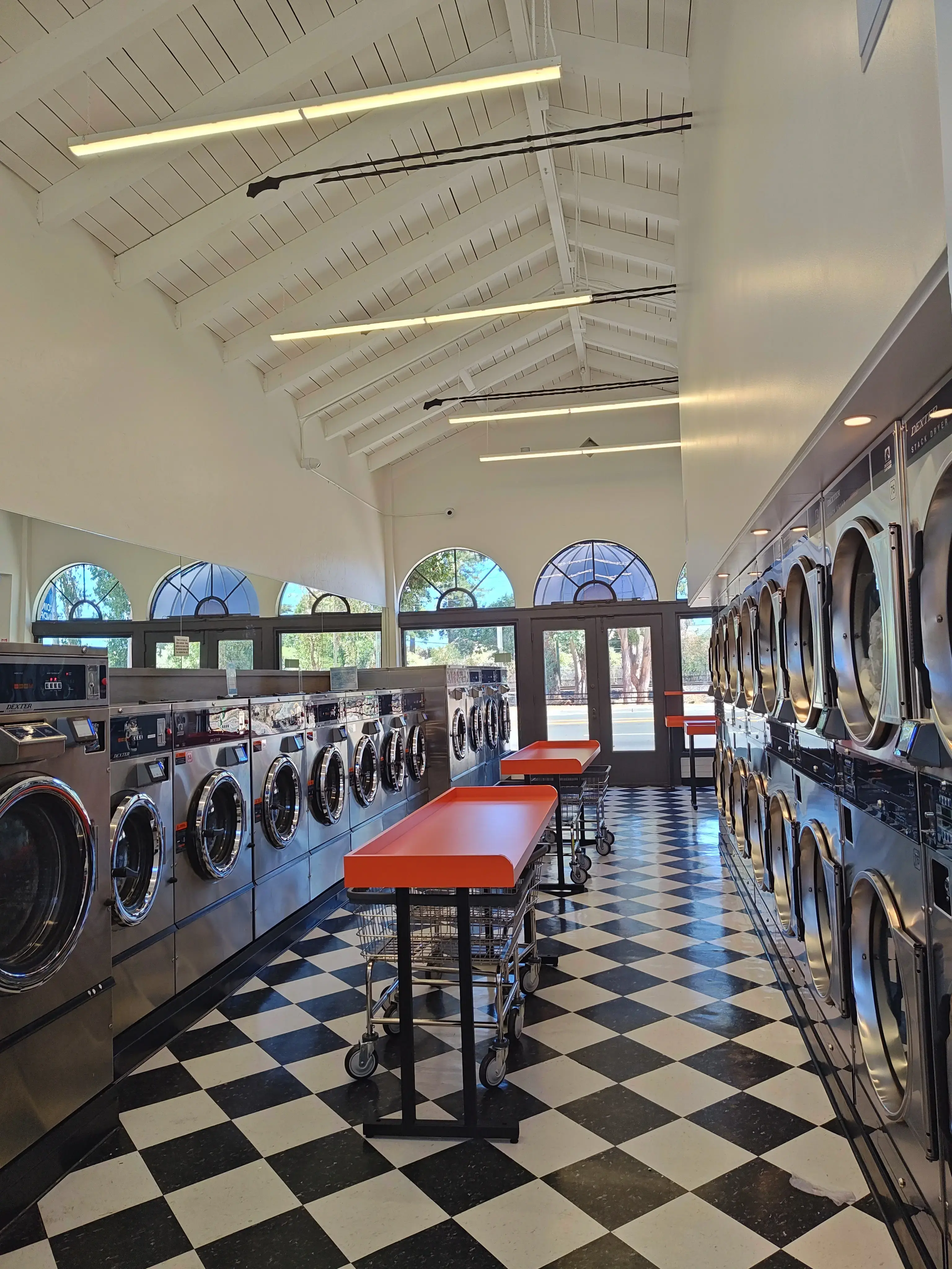 Mr & Ms Bubbles Coin Laundries location