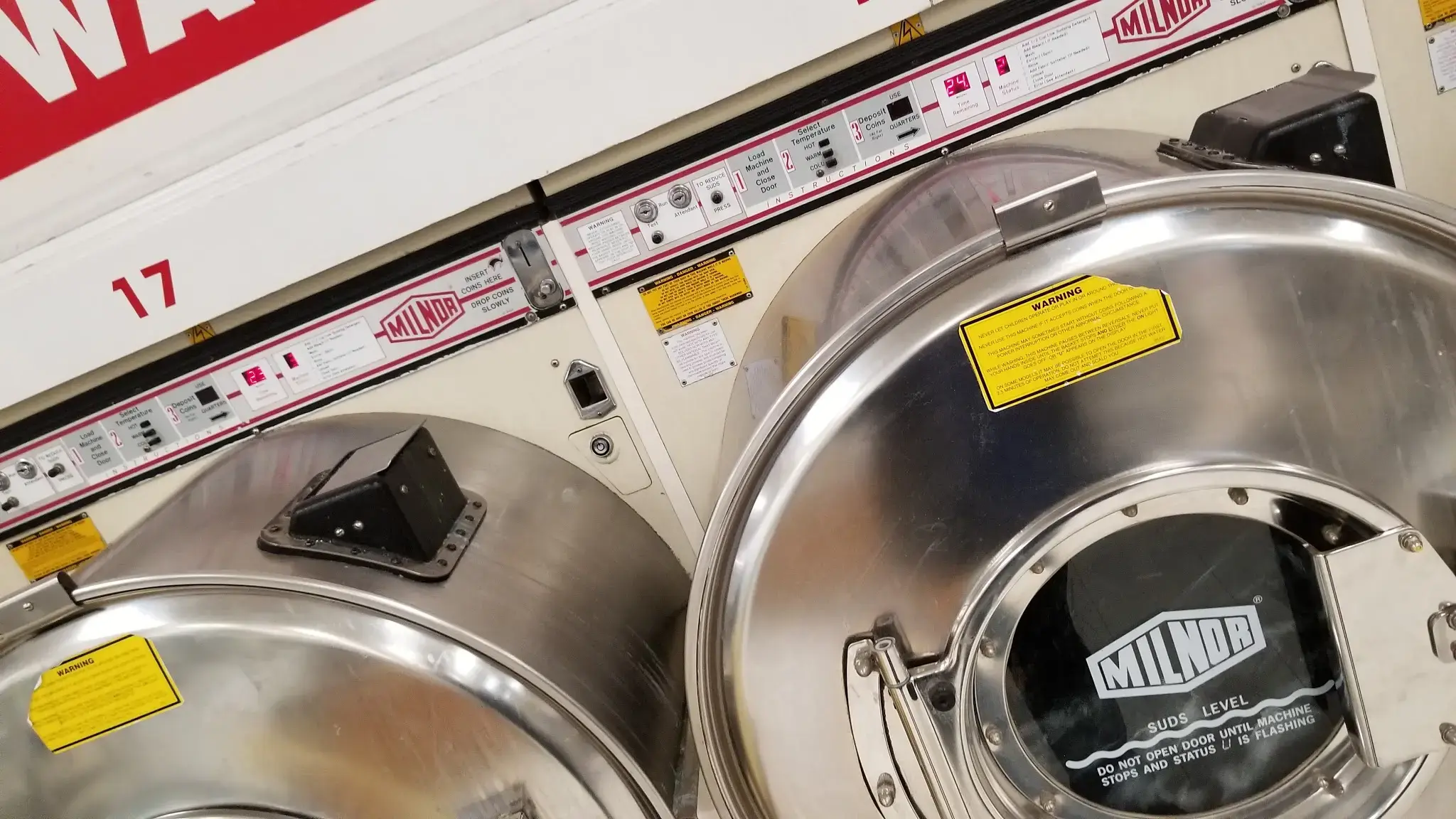 Mr. Stadium Coin Laundry - Image 11