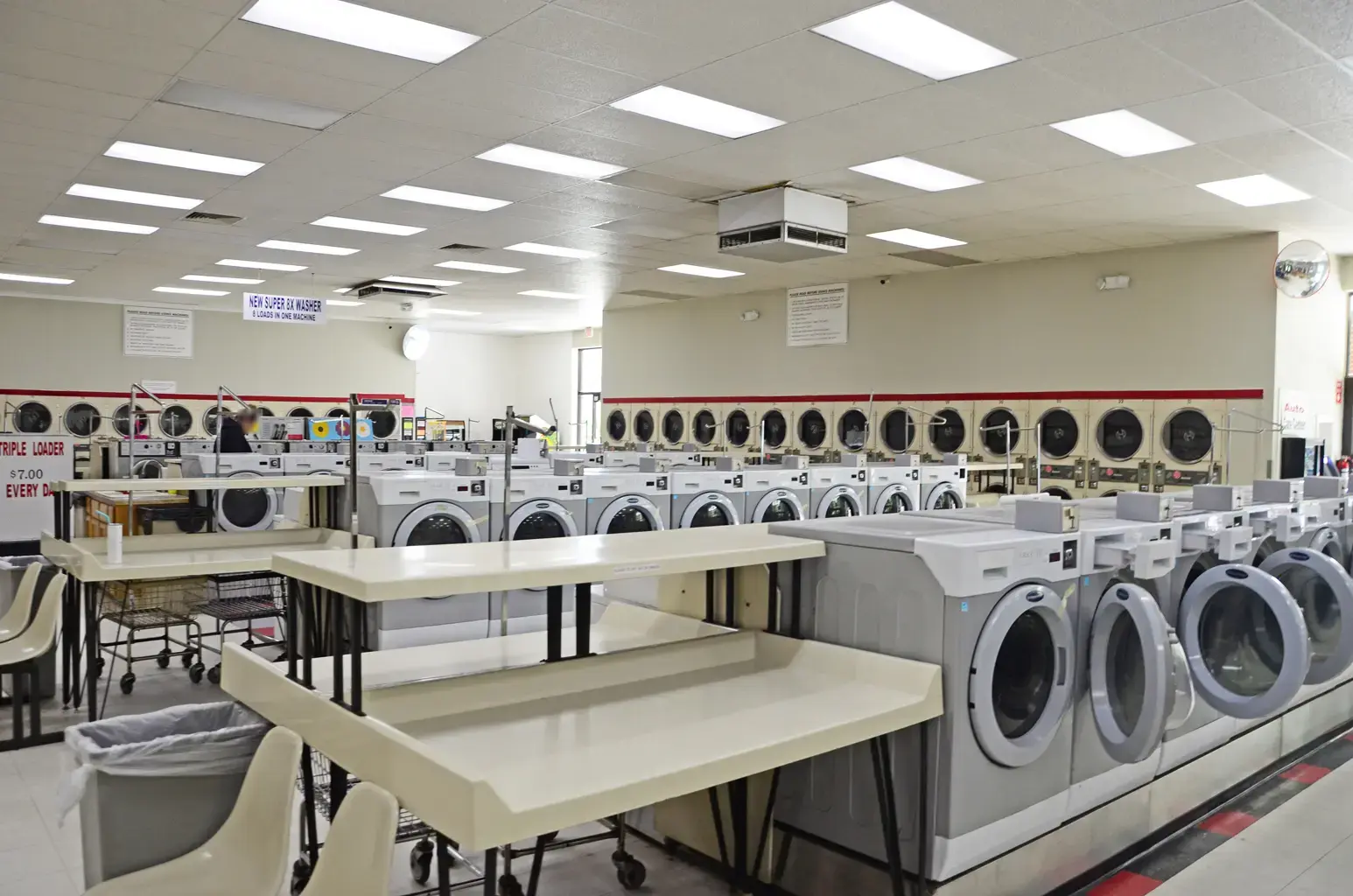 Mr. Stadium Coin Laundry location