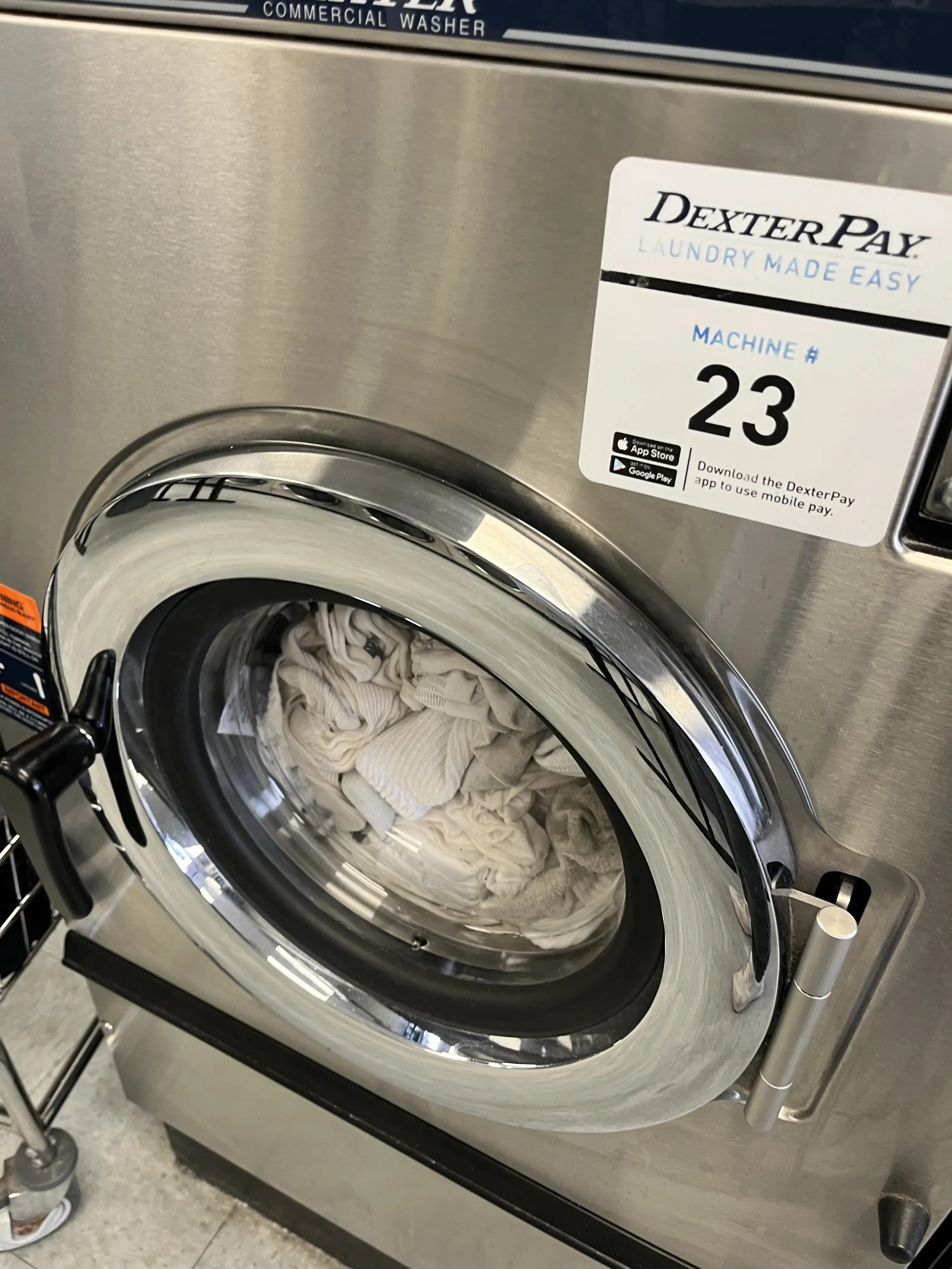 Mr Suds Laundromat thumbnail 6