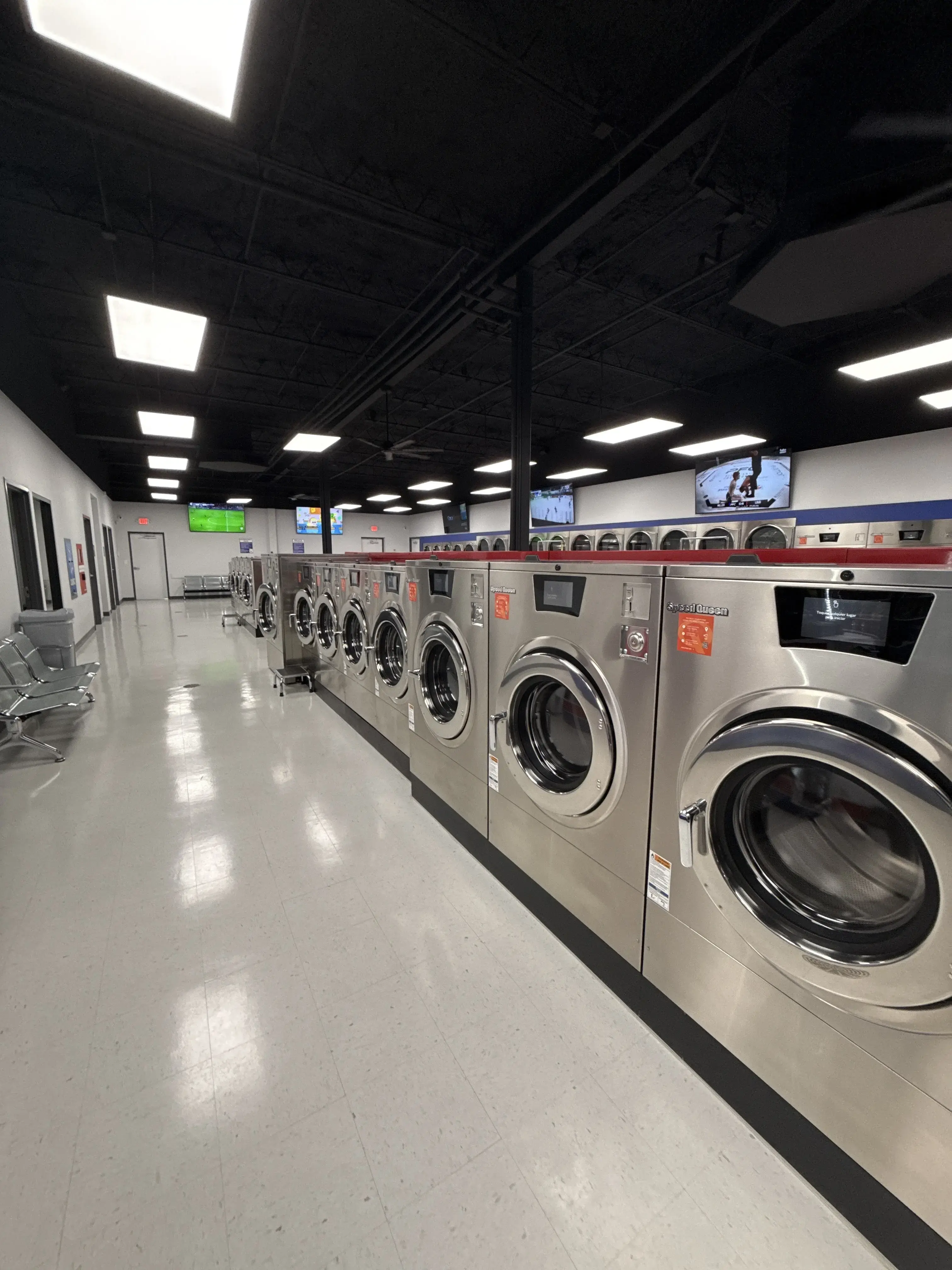 Mr. Sudz Laundromat thumbnail 15
