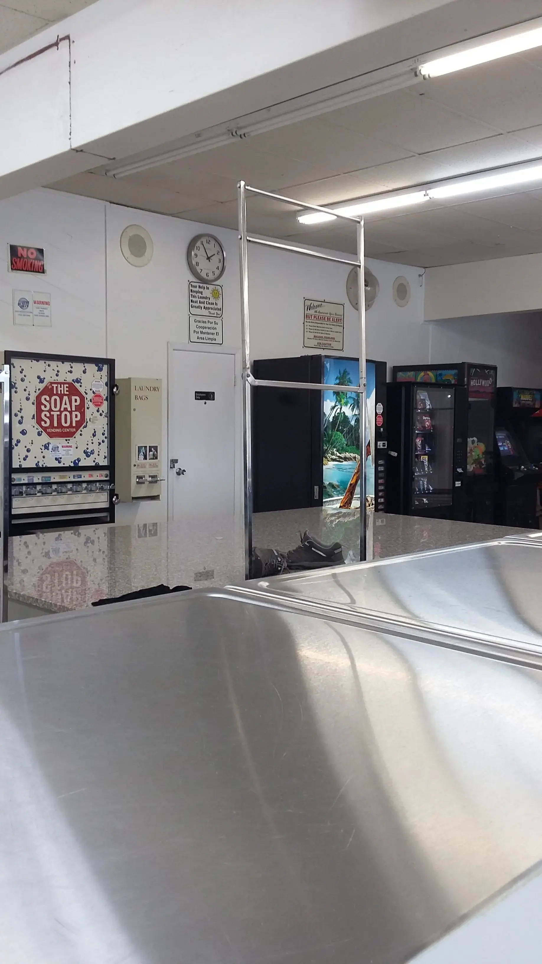 Mr.Bubbles Laundromat North Virginia thumbnail 13