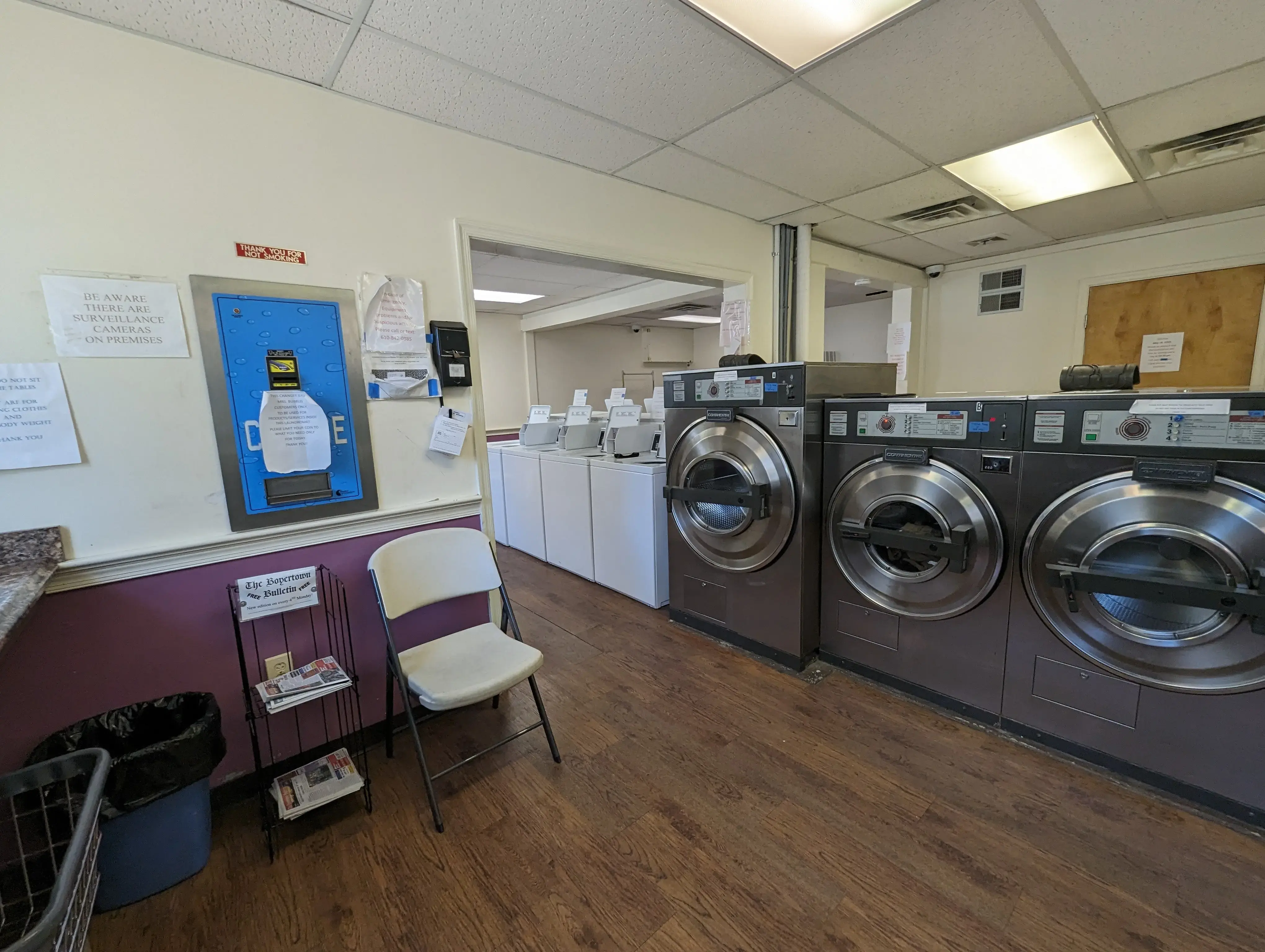 Mrs Bubbles Laundromat thumbnail 2