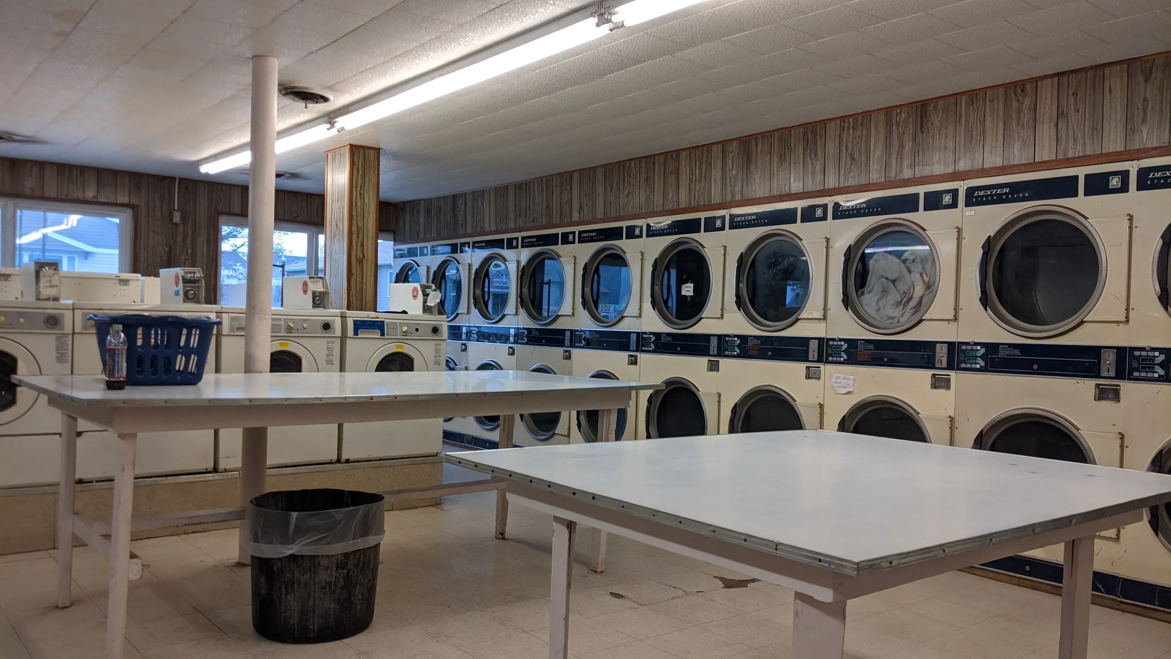 Mrs Kleen Coin Laundry - Image 19
