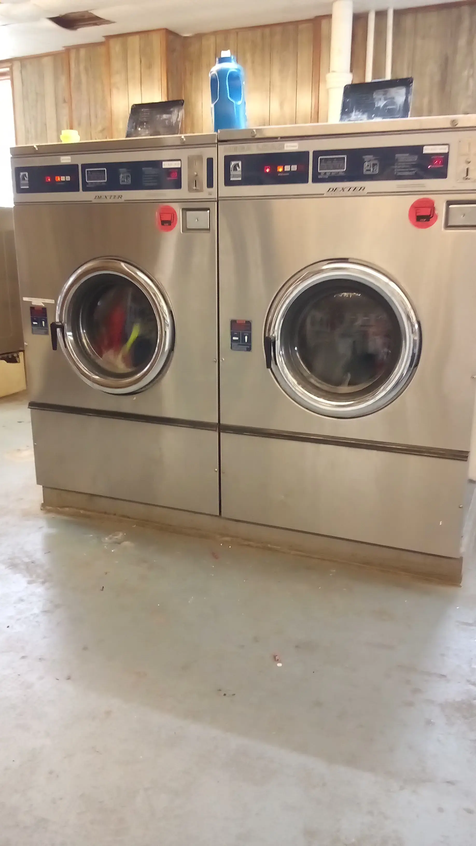 Mrs Kleen Coin Laundry thumbnail 3