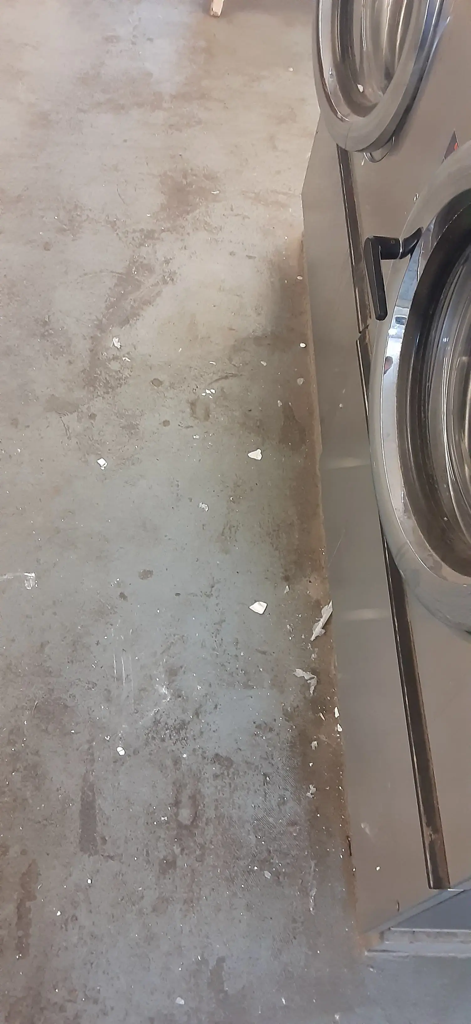 Mrs Kleen Coin Laundry - Image 15