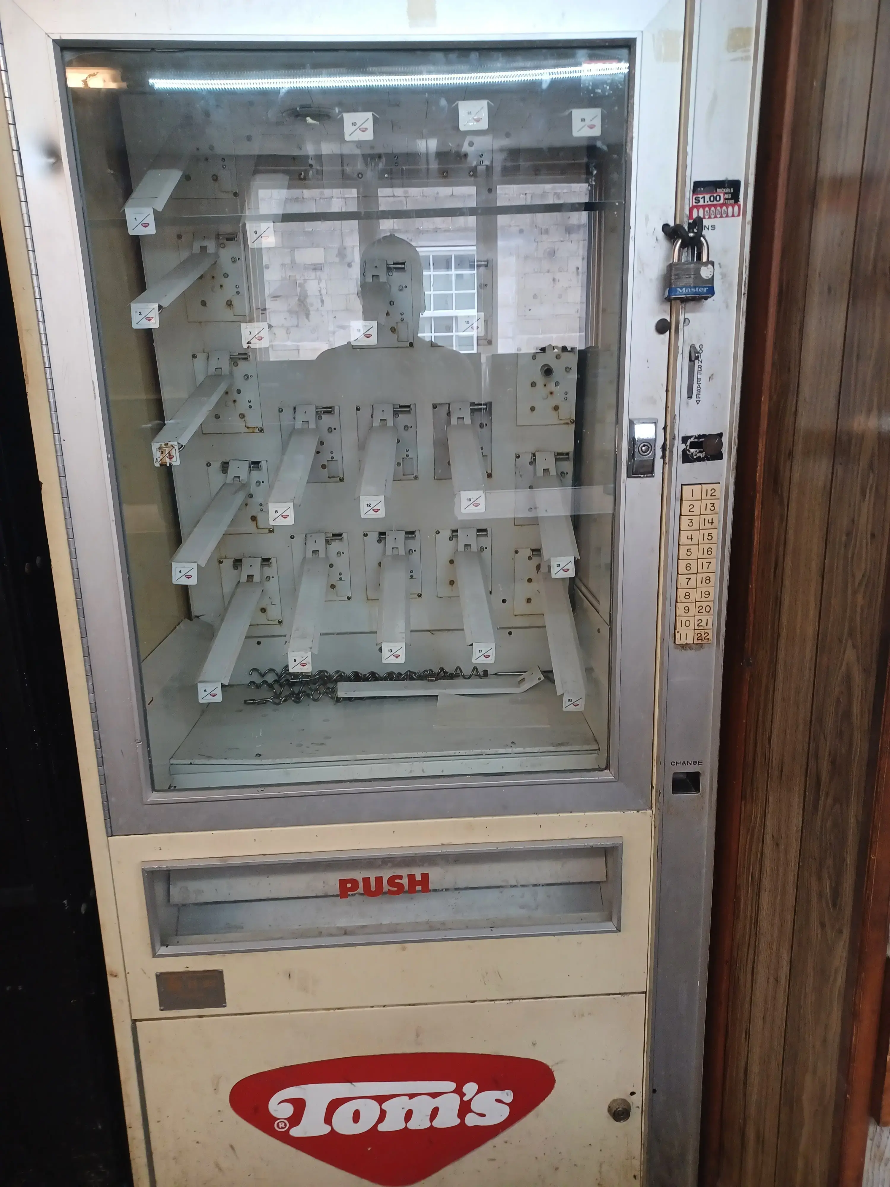 Mrs Kleen Coin Laundry - Image 2