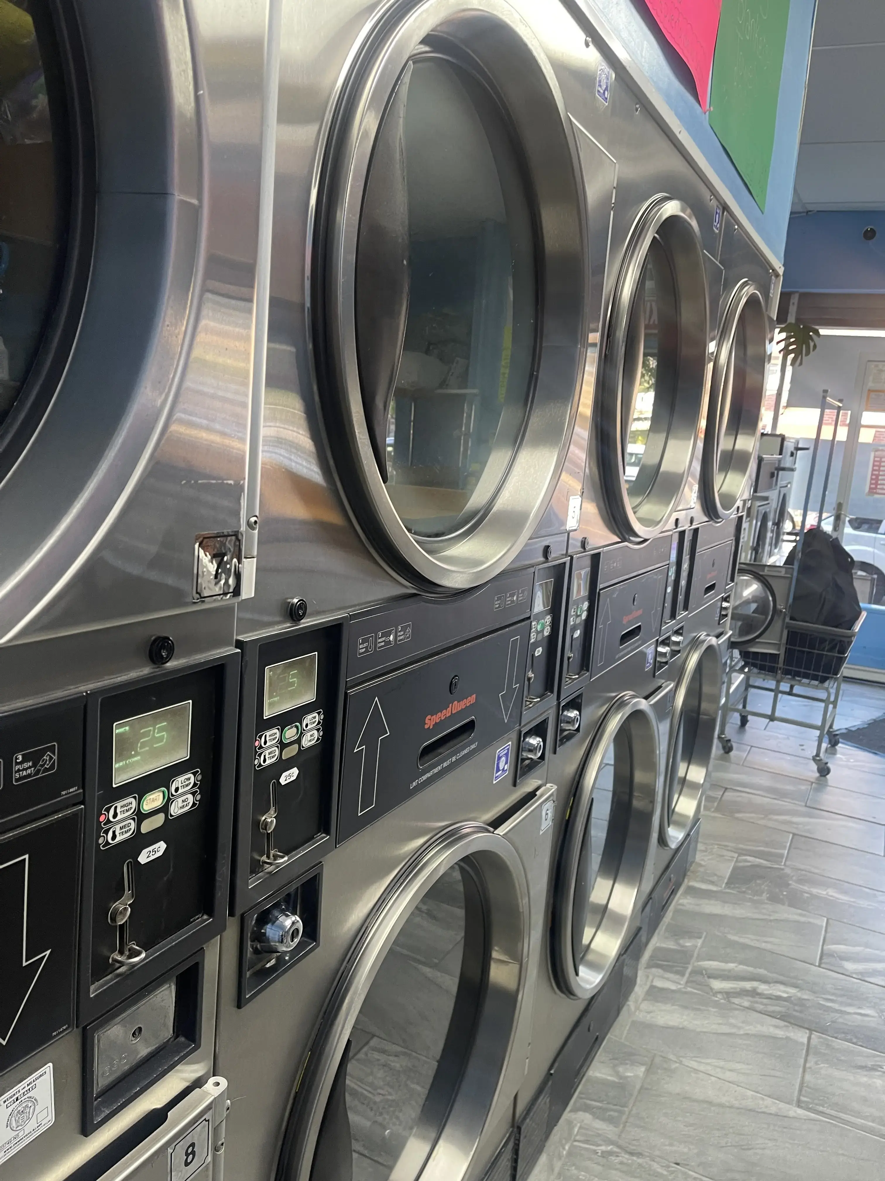 Ms. Babbling Bubbles Laundromat - Image 3