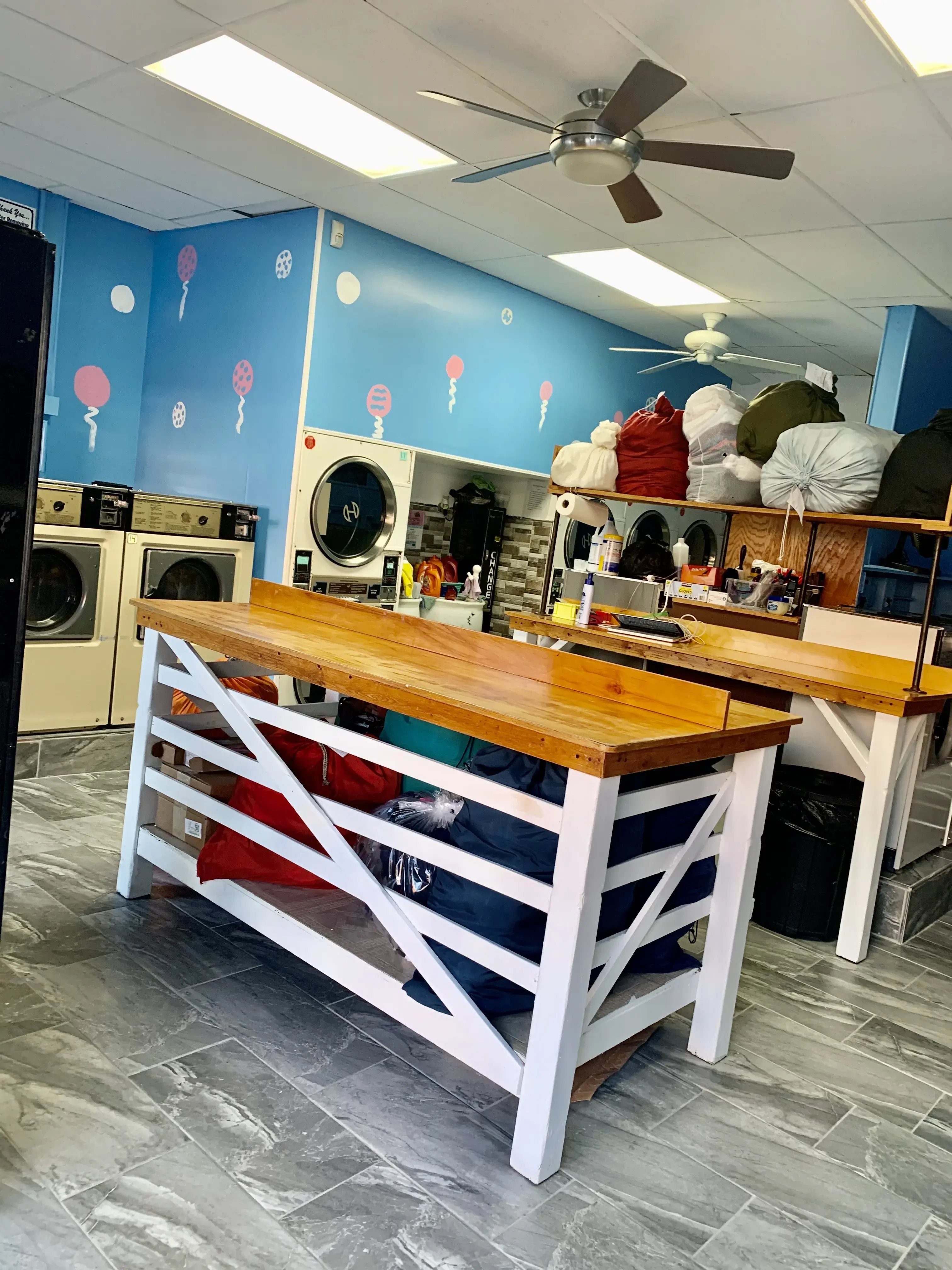 Ms. Babbling Bubbles Laundromat - Image 6