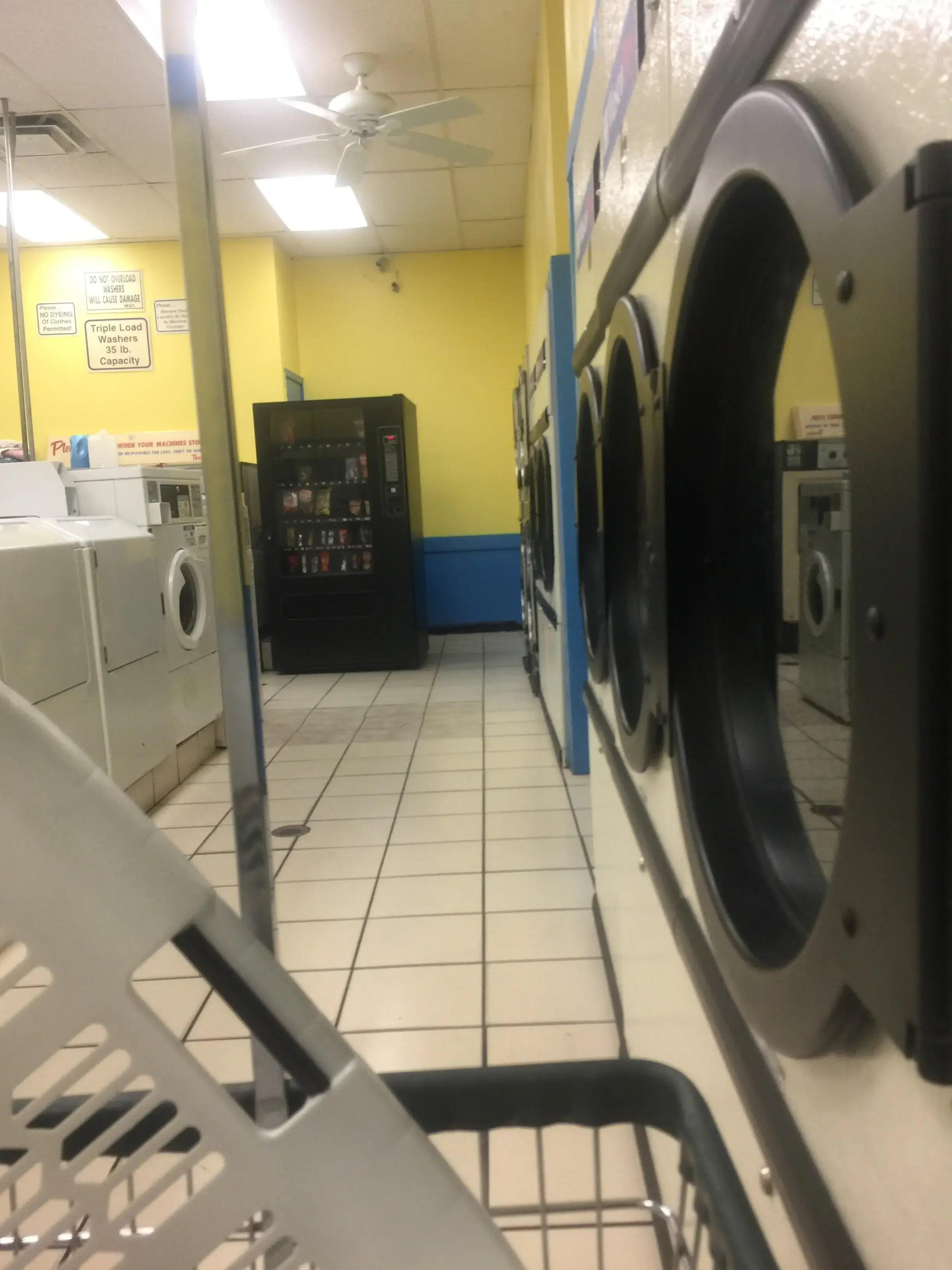 M&S Coin Laundry thumbnail 13
