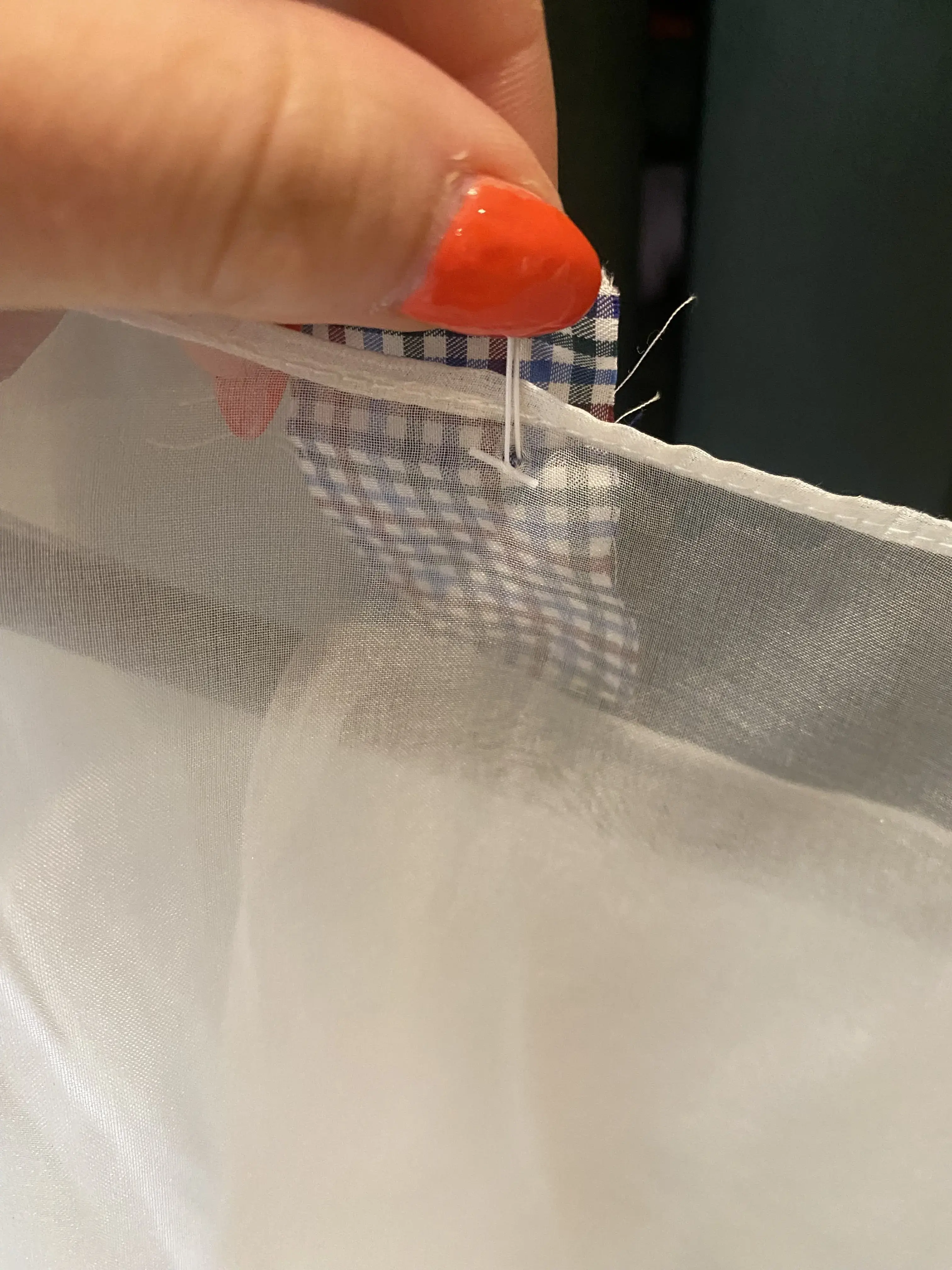 Mulberrys Dry Cleaners and Laundry thumbnail 10