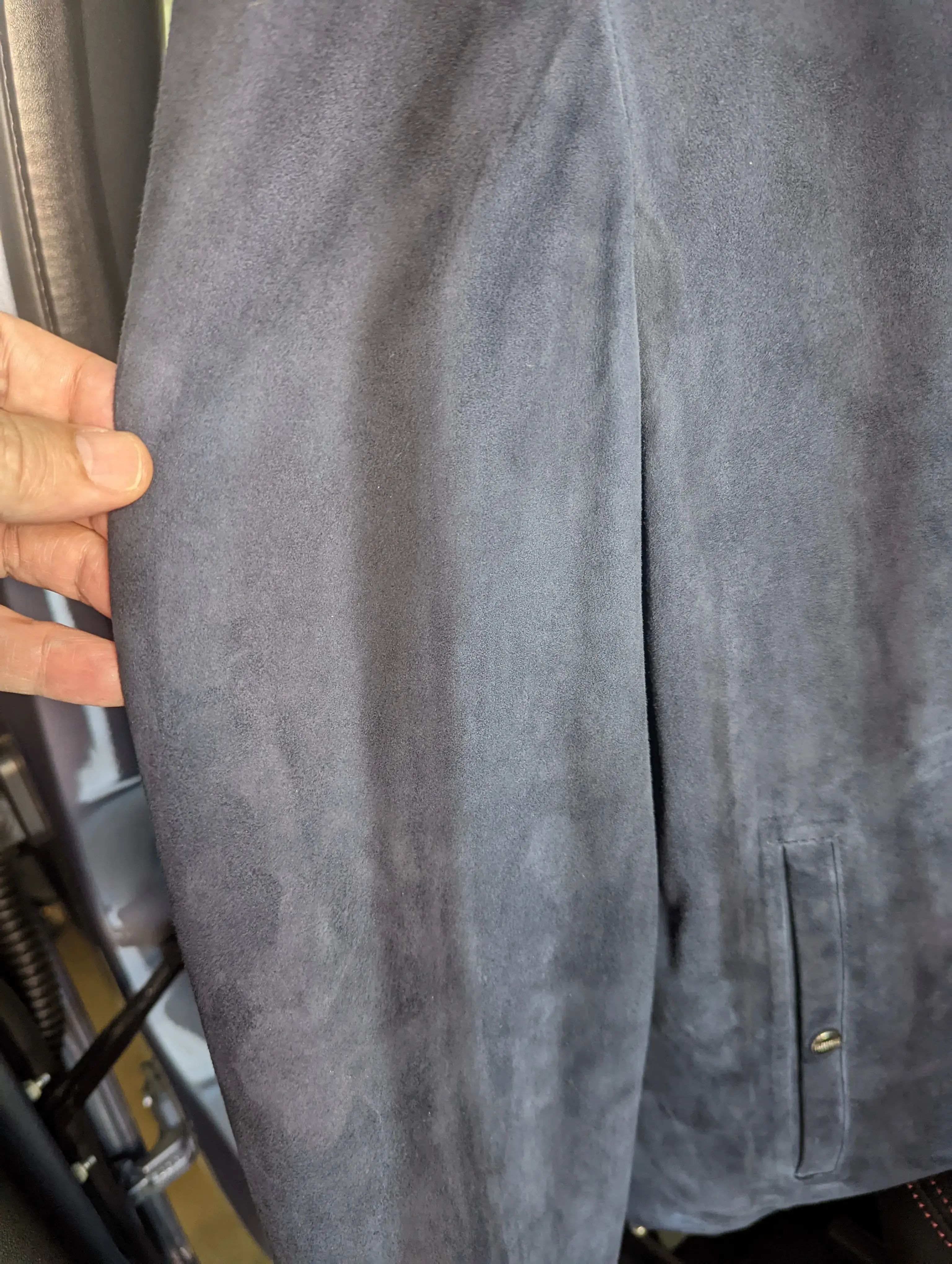 Mulberrys Dry Cleaners and Laundry - Image 15