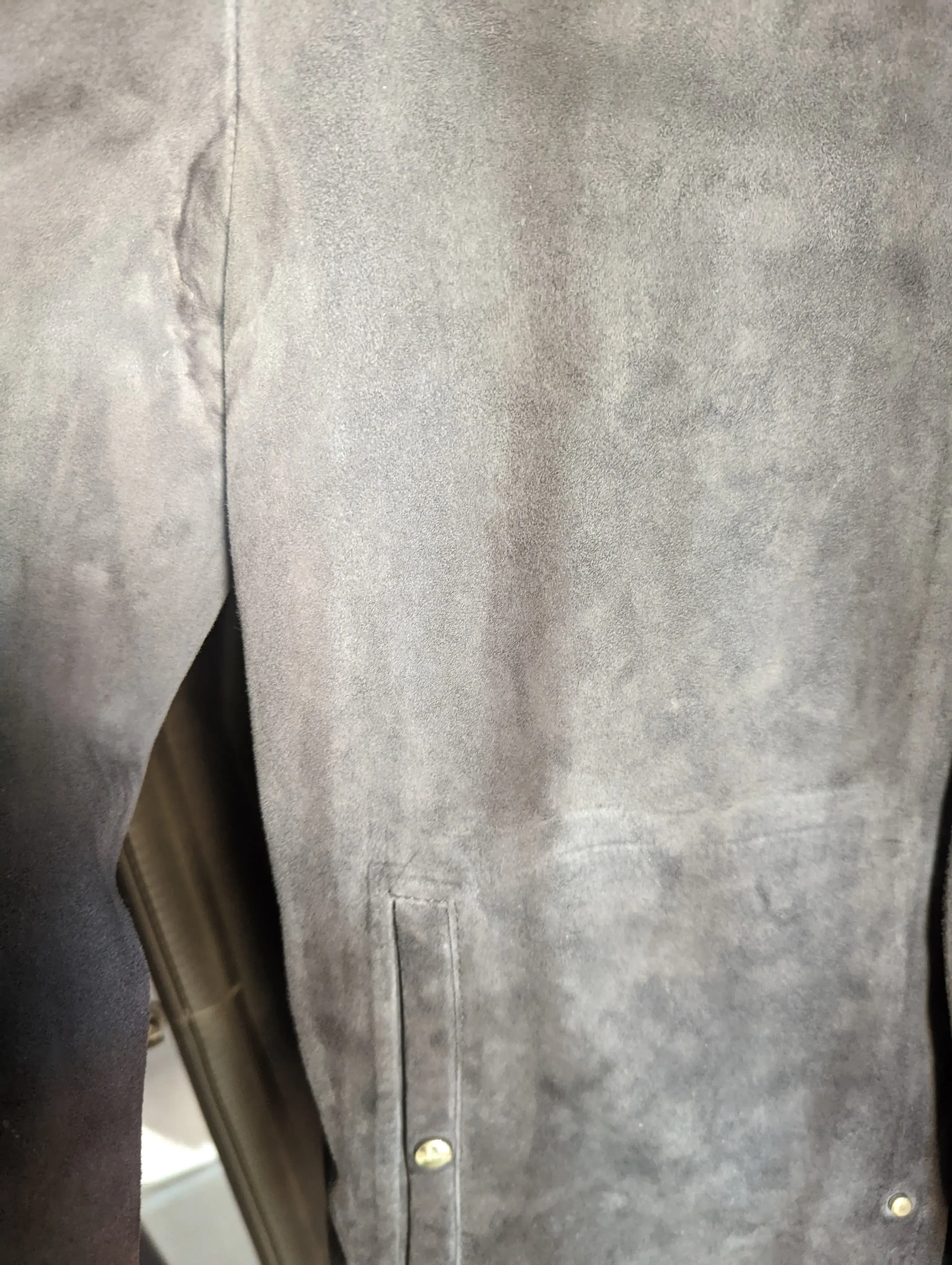 Mulberrys Dry Cleaners and Laundry - Image 8