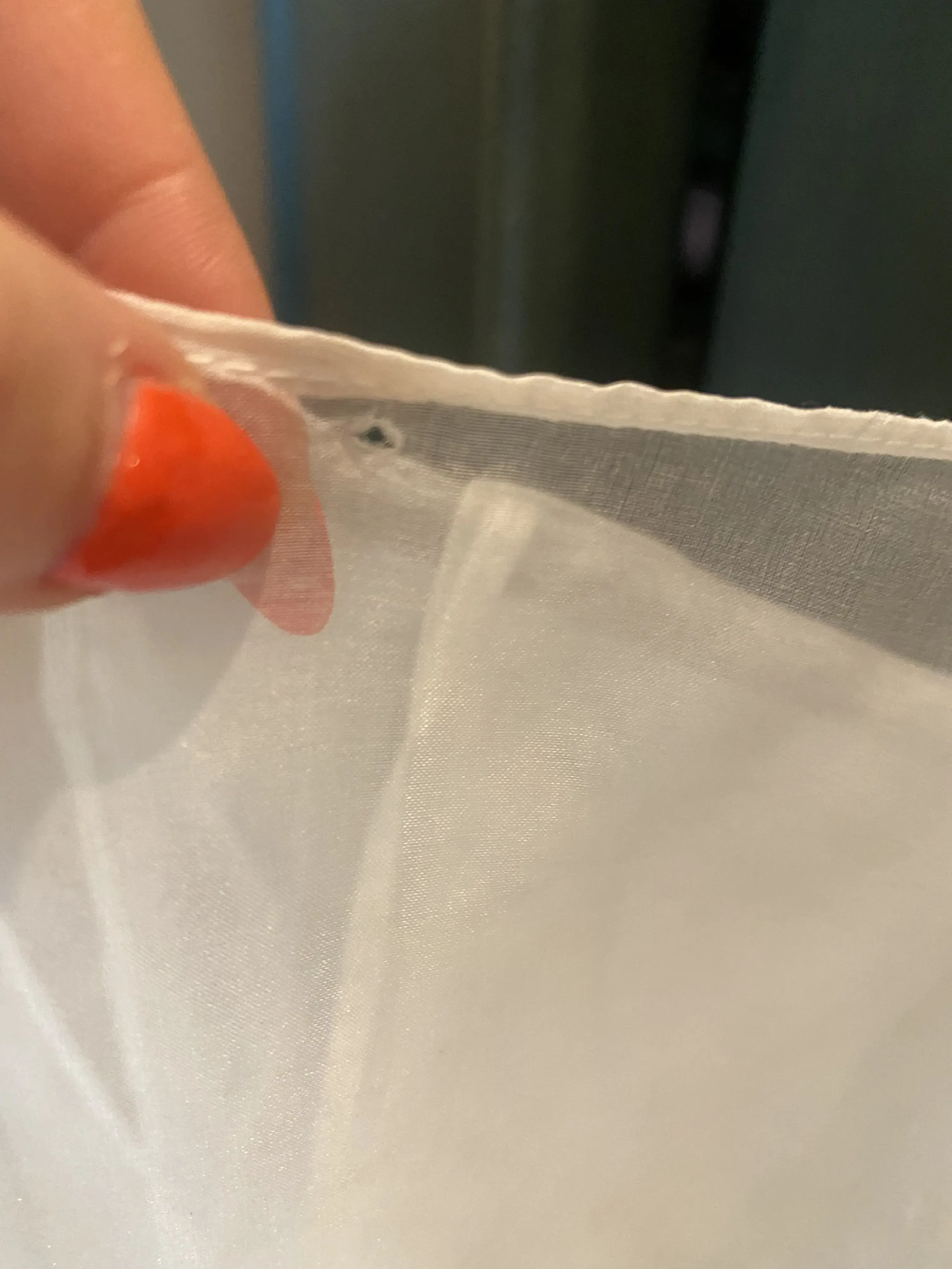 Mulberrys Dry Cleaners and Laundry - Image 7