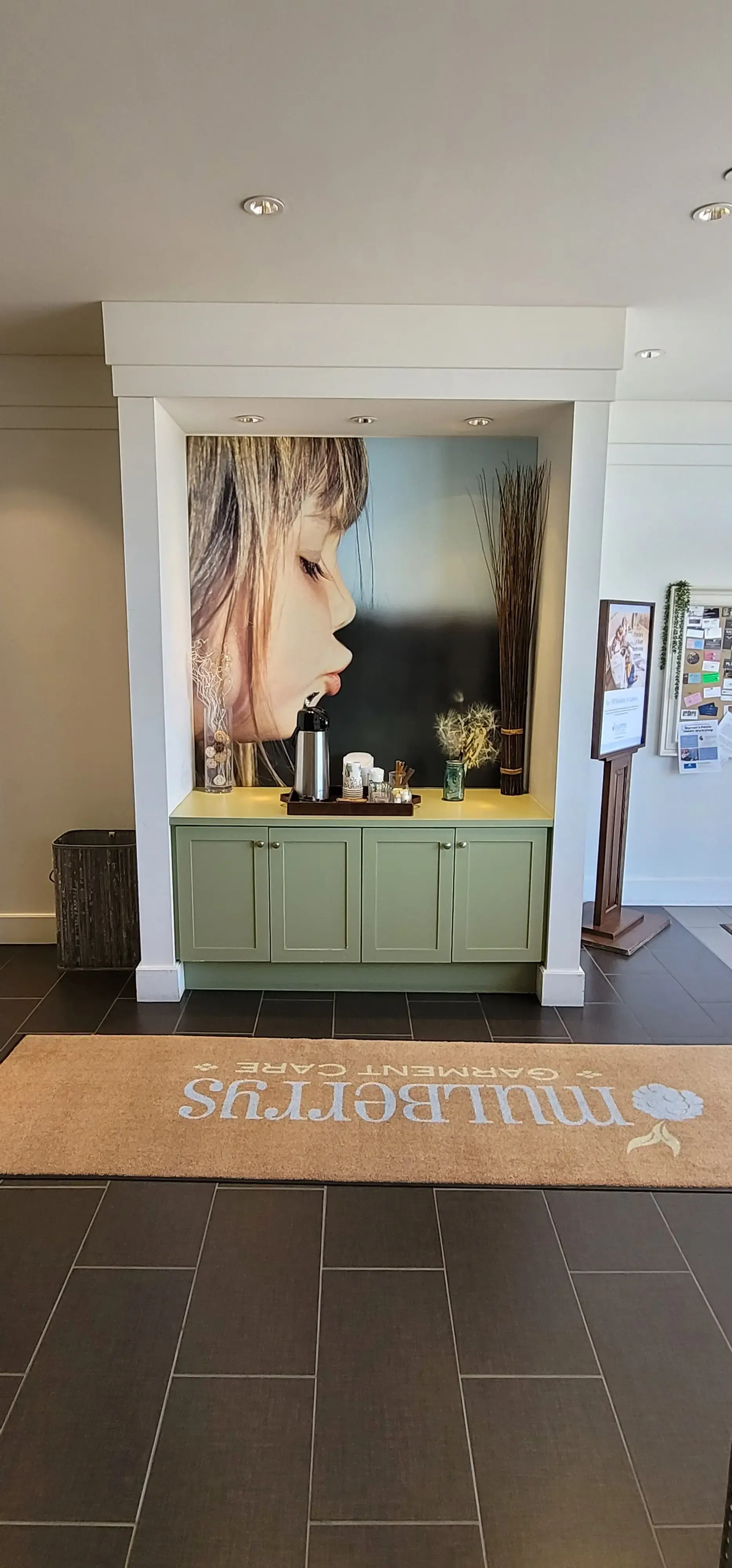 Mulberrys Dry Cleaners and Laundry - Image 9